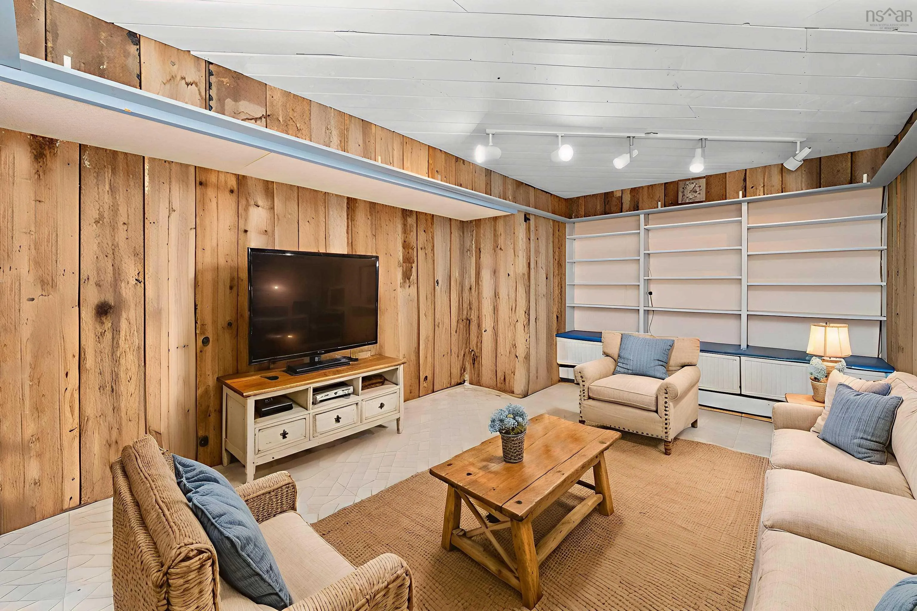 11 Brant Street, Hubley, NS B3Z 4L6, 4 Bedrooms Bedrooms, ,2 BathroomsBathrooms,Residential,For Sale,Brant,202522864