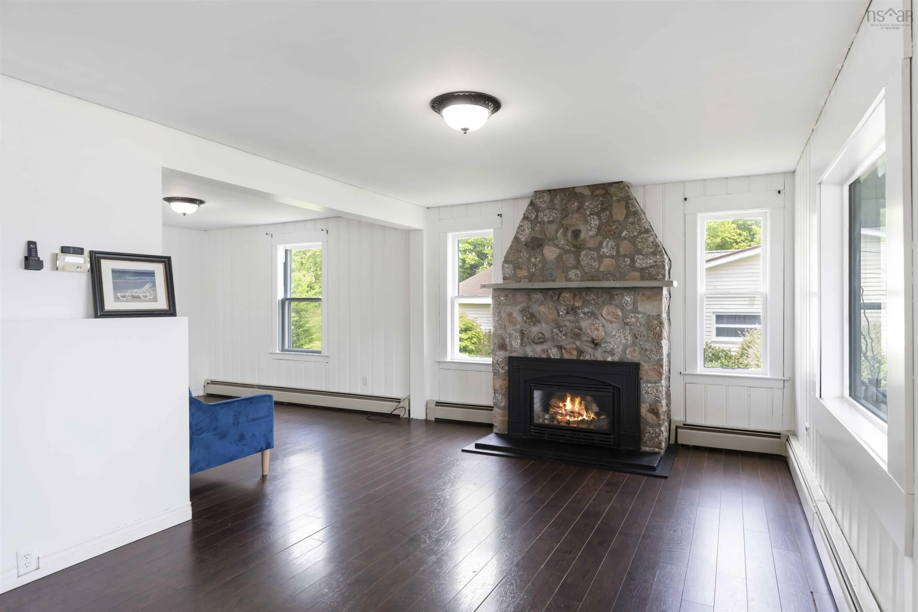 9 Shore Road, Digby, NS B0V 1A0, 3 Bedrooms Bedrooms, ,2 BathroomsBathrooms,Residential,For Sale,Shore,202513351
