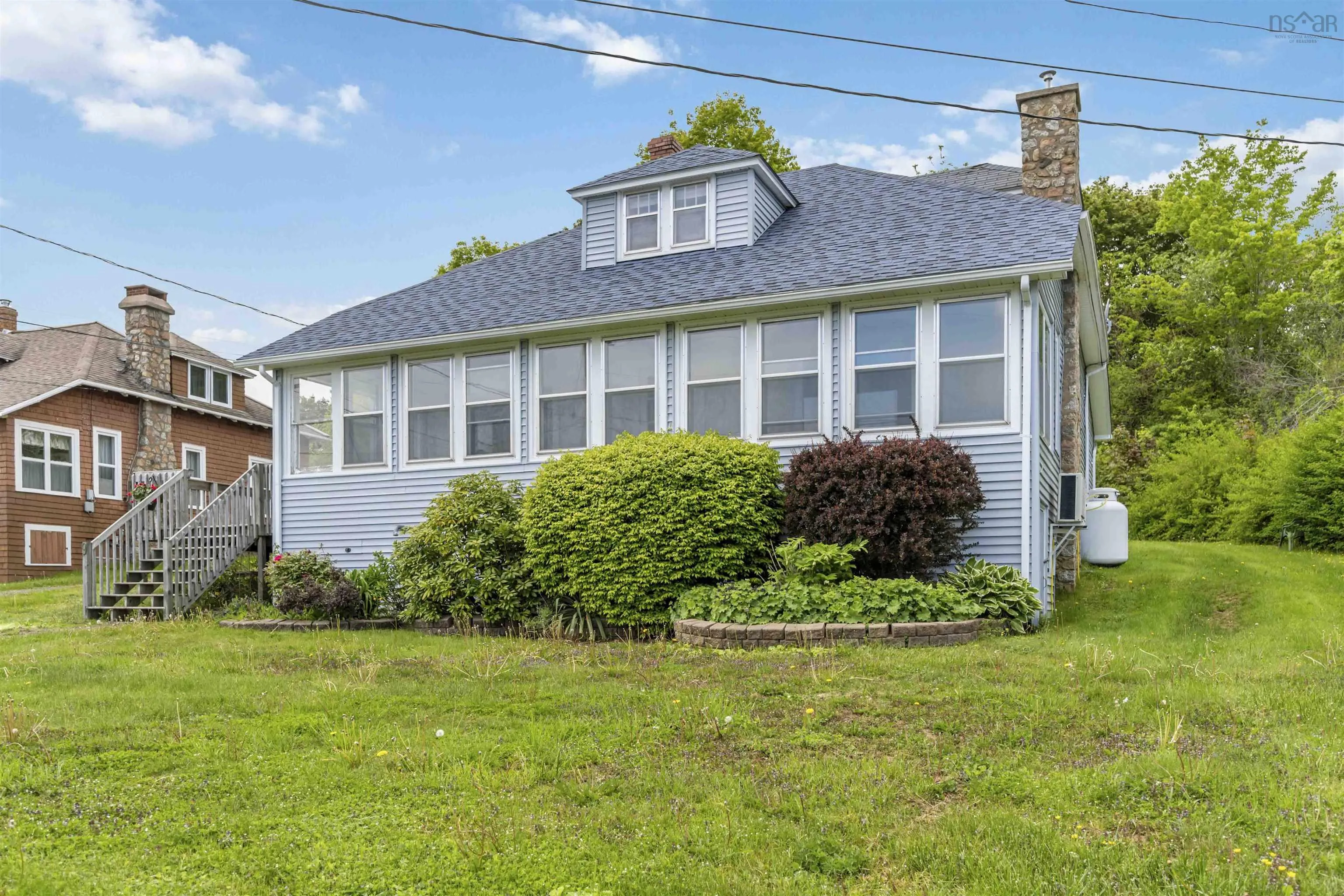 9 Shore Road, Digby, NS B0V 1A0, 3 Bedrooms Bedrooms, ,2 BathroomsBathrooms,Residential,For Sale,Shore,202513351