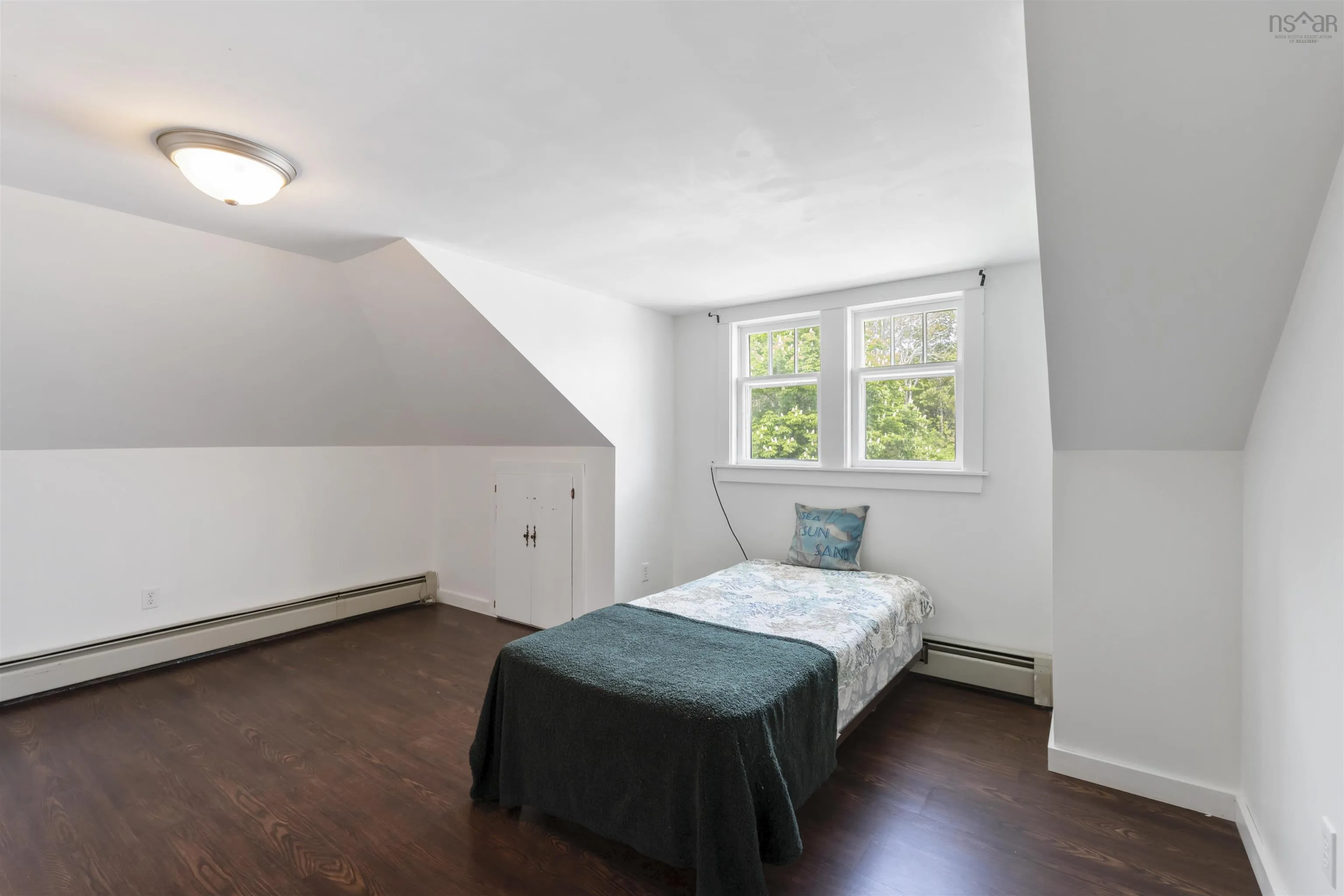 9 Shore Road, Digby, NS B0V 1A0, 3 Bedrooms Bedrooms, ,2 BathroomsBathrooms,Residential,For Sale,Shore,202513351