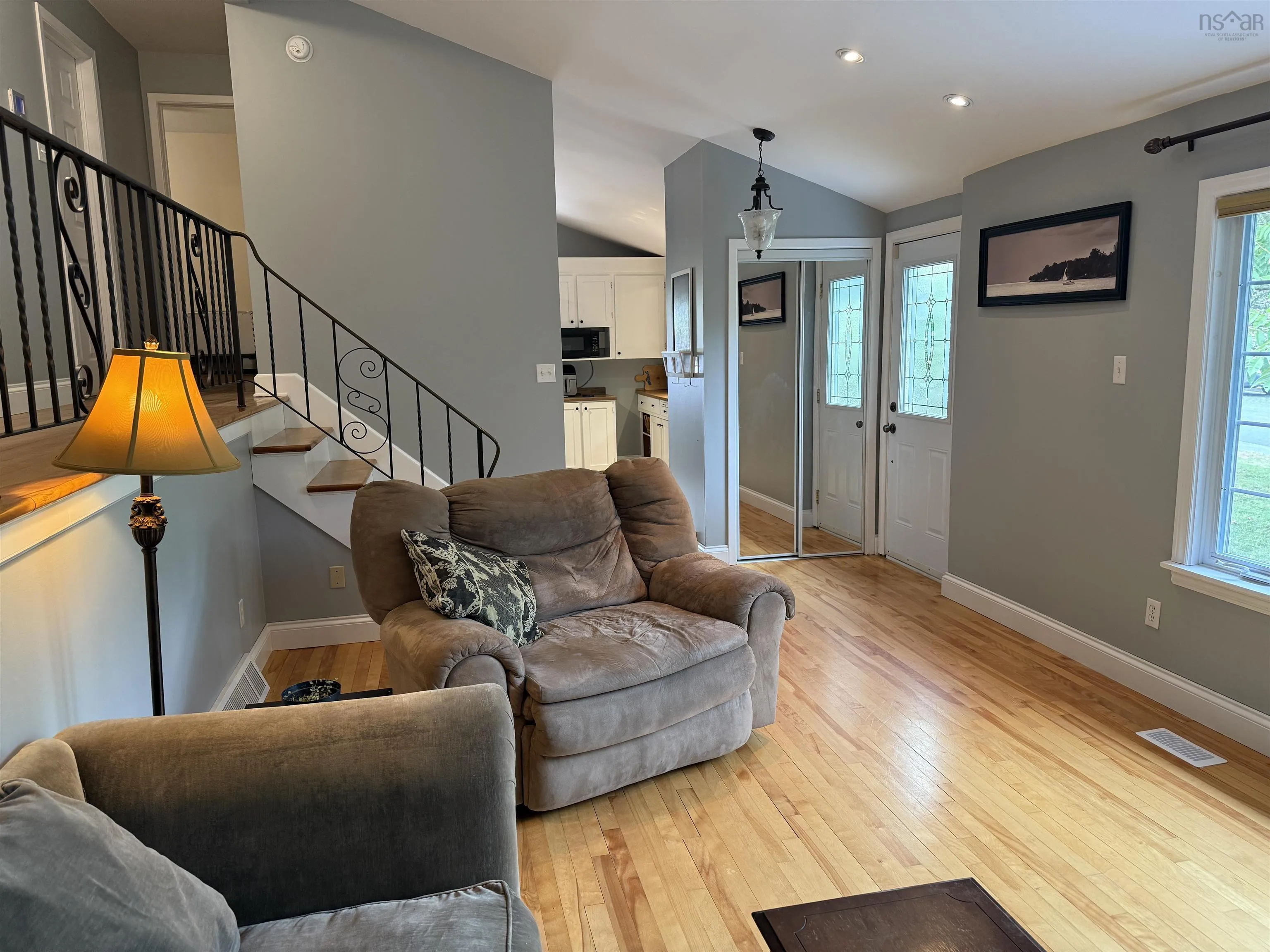 20 Gourok Avenue, Dartmouth, NS B2X 2B3, 3 Bedrooms Bedrooms, ,2 BathroomsBathrooms,Residential,For Sale,Gourok,202521657