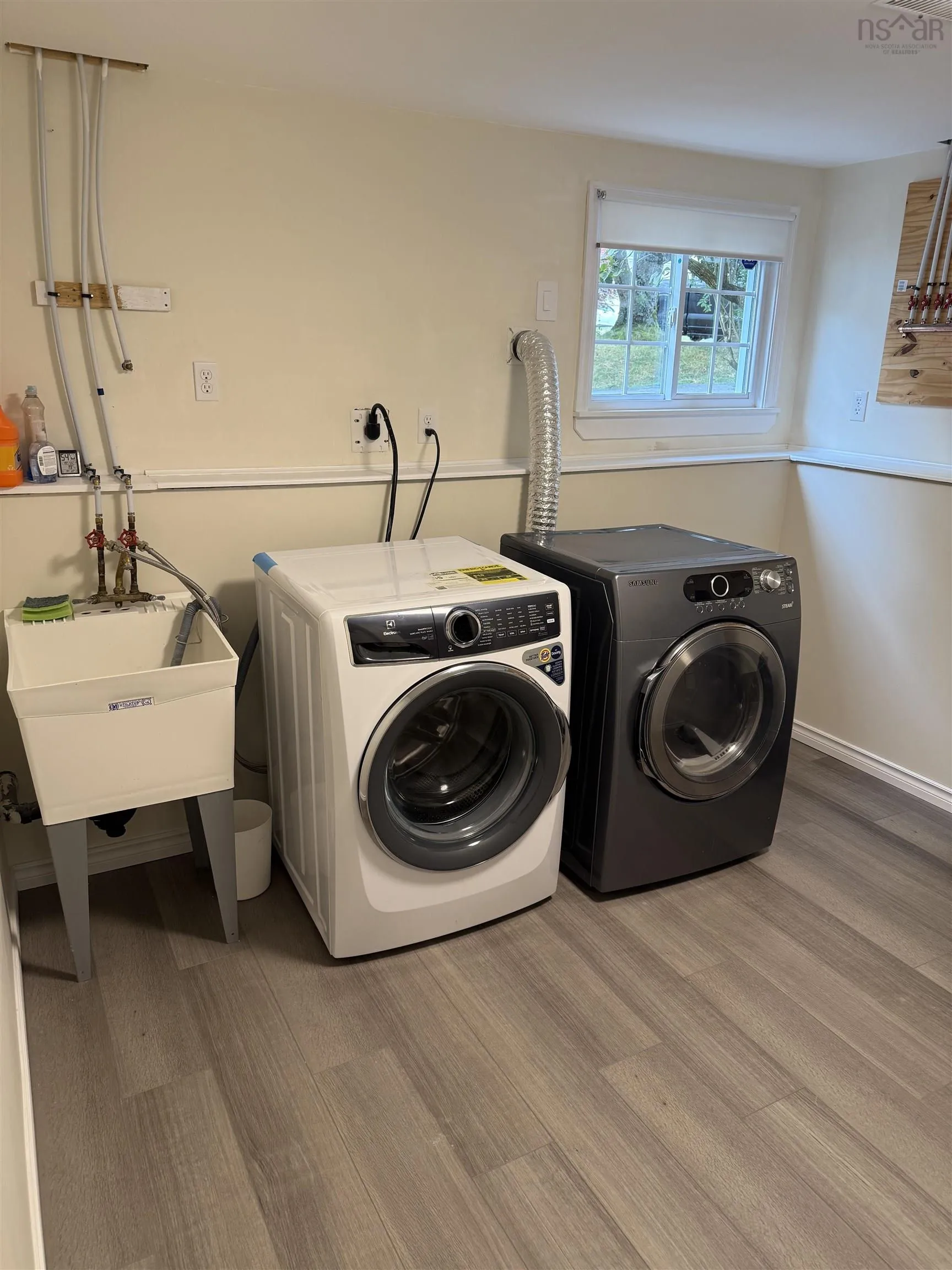 20 Gourok Avenue, Dartmouth, NS B2X 2B3, 3 Bedrooms Bedrooms, ,2 BathroomsBathrooms,Residential,For Sale,Gourok,202521657