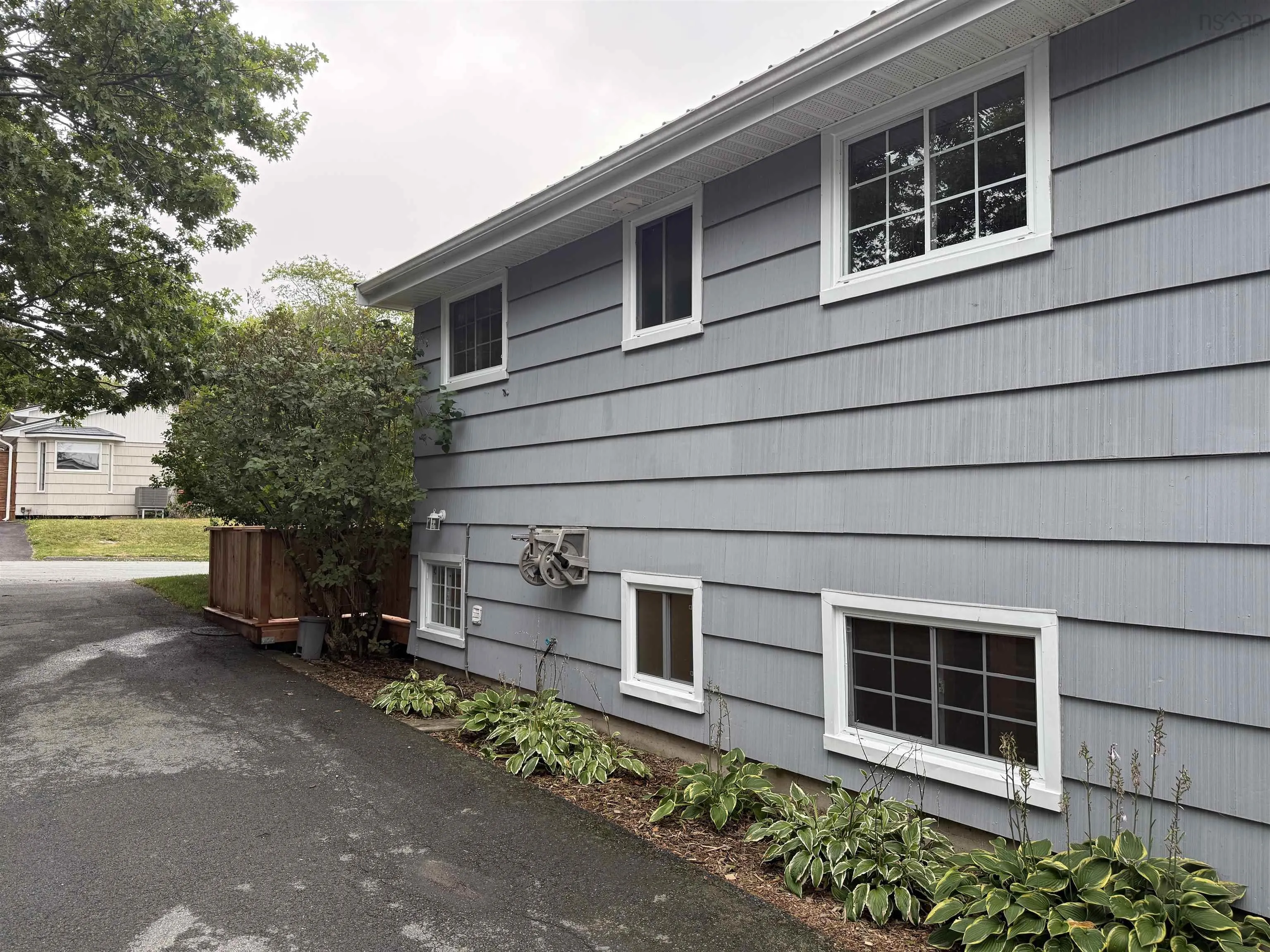 20 Gourok Avenue, Dartmouth, NS B2X 2B3, 3 Bedrooms Bedrooms, ,2 BathroomsBathrooms,Residential,For Sale,Gourok,202521657