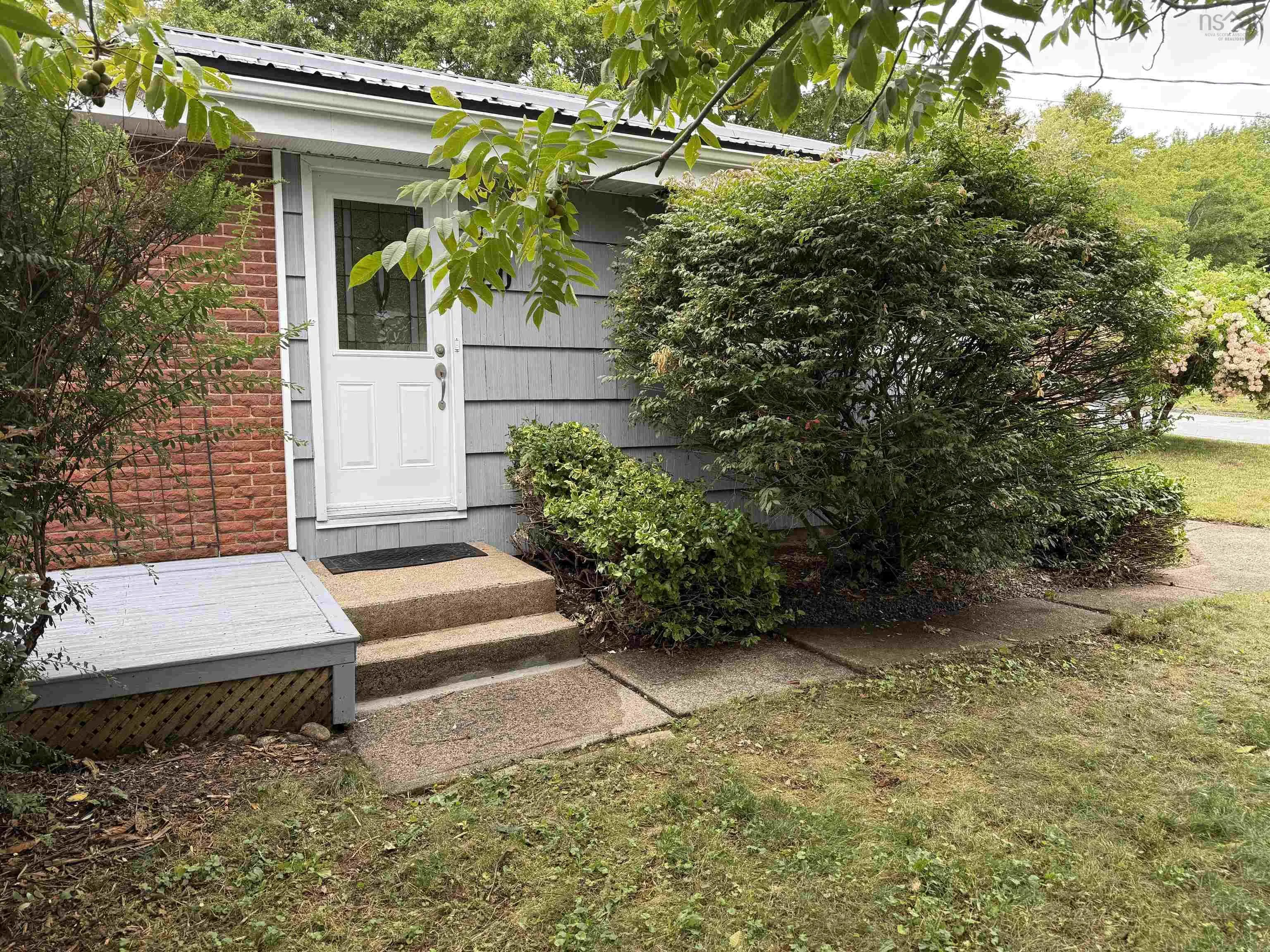 20 Gourok Avenue, Dartmouth, NS B2X 2B3, 3 Bedrooms Bedrooms, ,2 BathroomsBathrooms,Residential,For Sale,Gourok,202521657