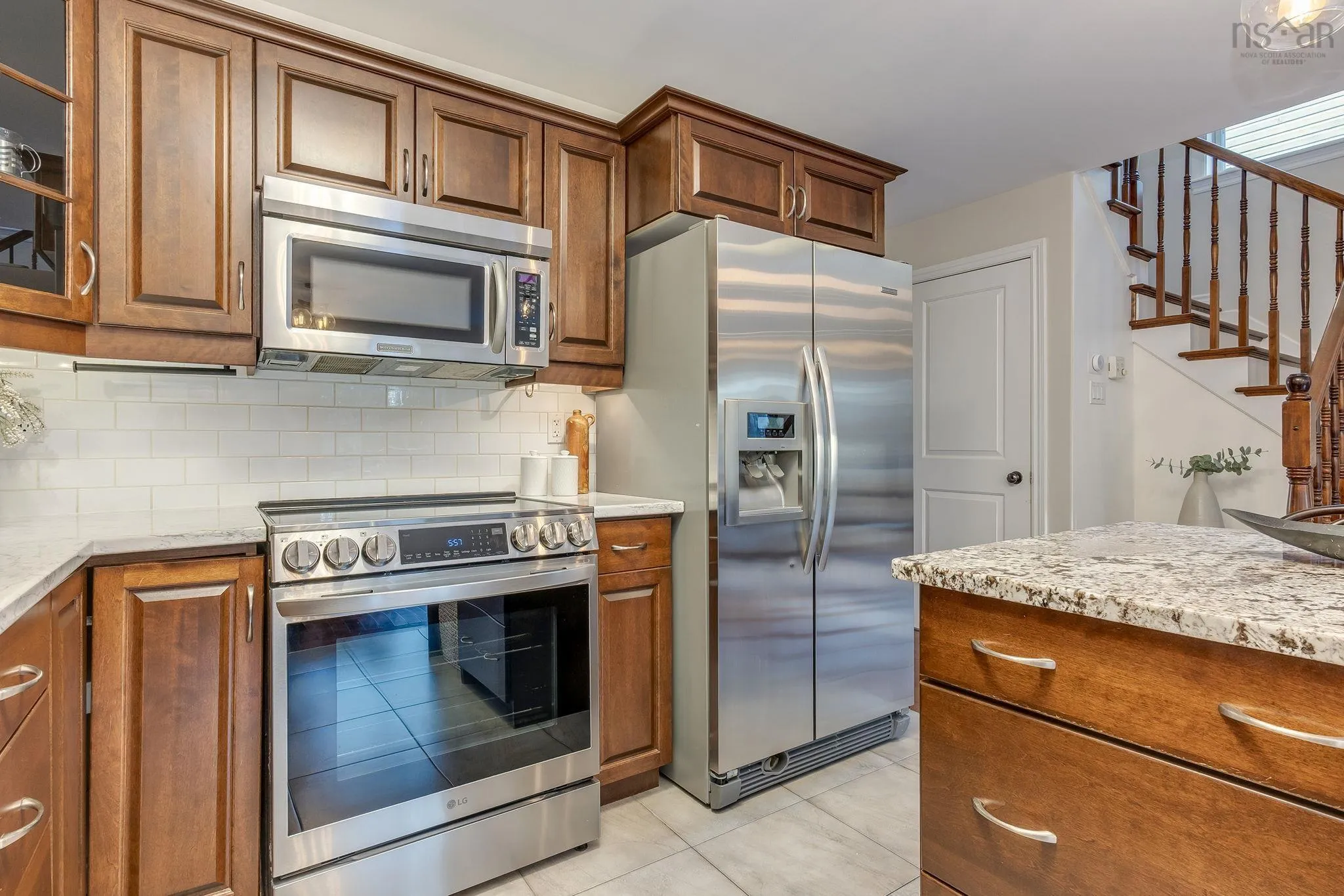 30 Collingwood Court, Dartmouth, NS B2W 0G4, 4 Bedrooms Bedrooms, ,4 BathroomsBathrooms,Residential,For Sale,Collingwood,202525432