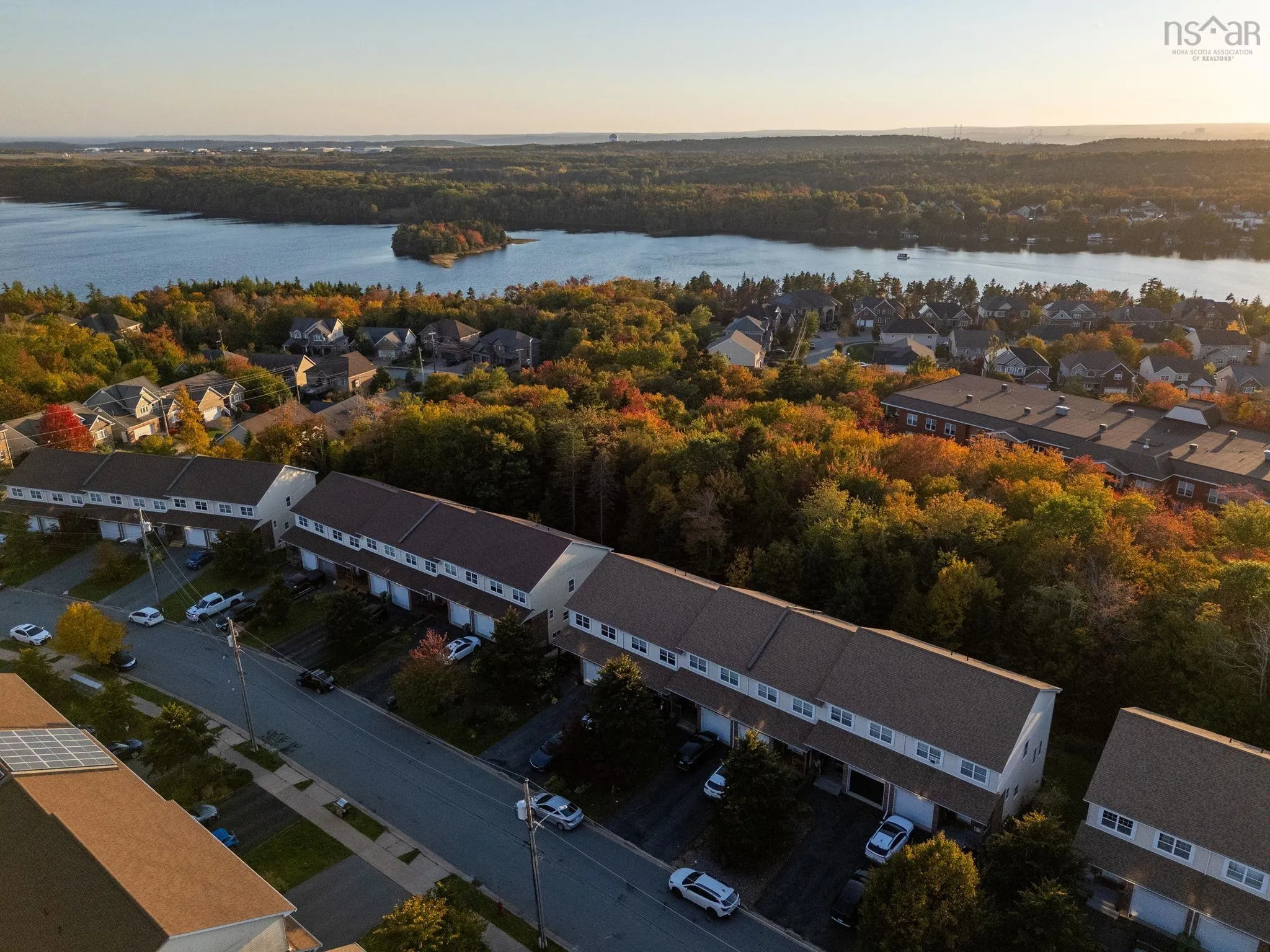 30 Collingwood Court, Dartmouth, NS B2W 0G4, 4 Bedrooms Bedrooms, ,4 BathroomsBathrooms,Residential,For Sale,Collingwood,202525432