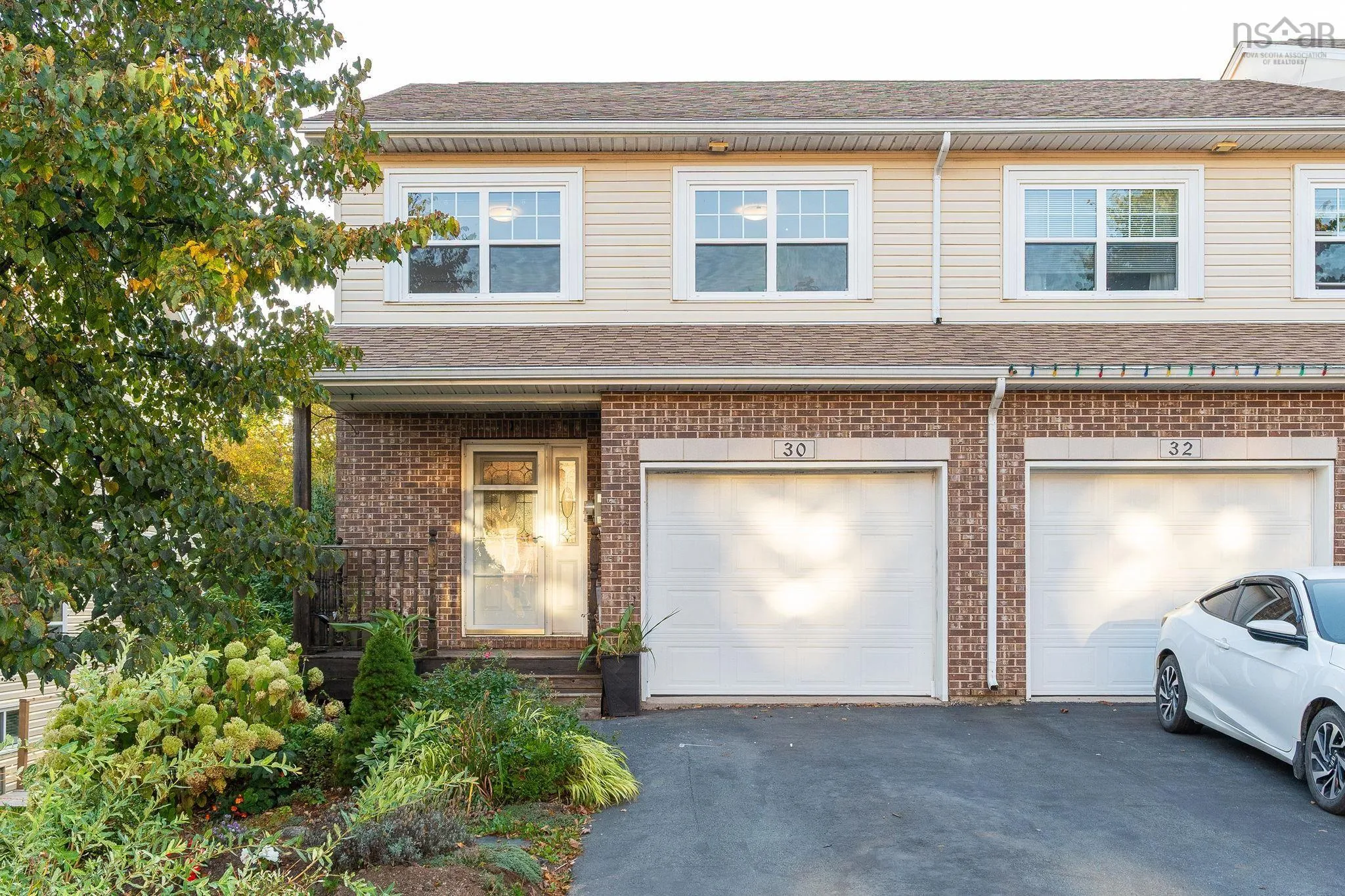 30 Collingwood Court, Dartmouth, NS B2W 0G4, 4 Bedrooms Bedrooms, ,4 BathroomsBathrooms,Residential,For Sale,Collingwood,202525432