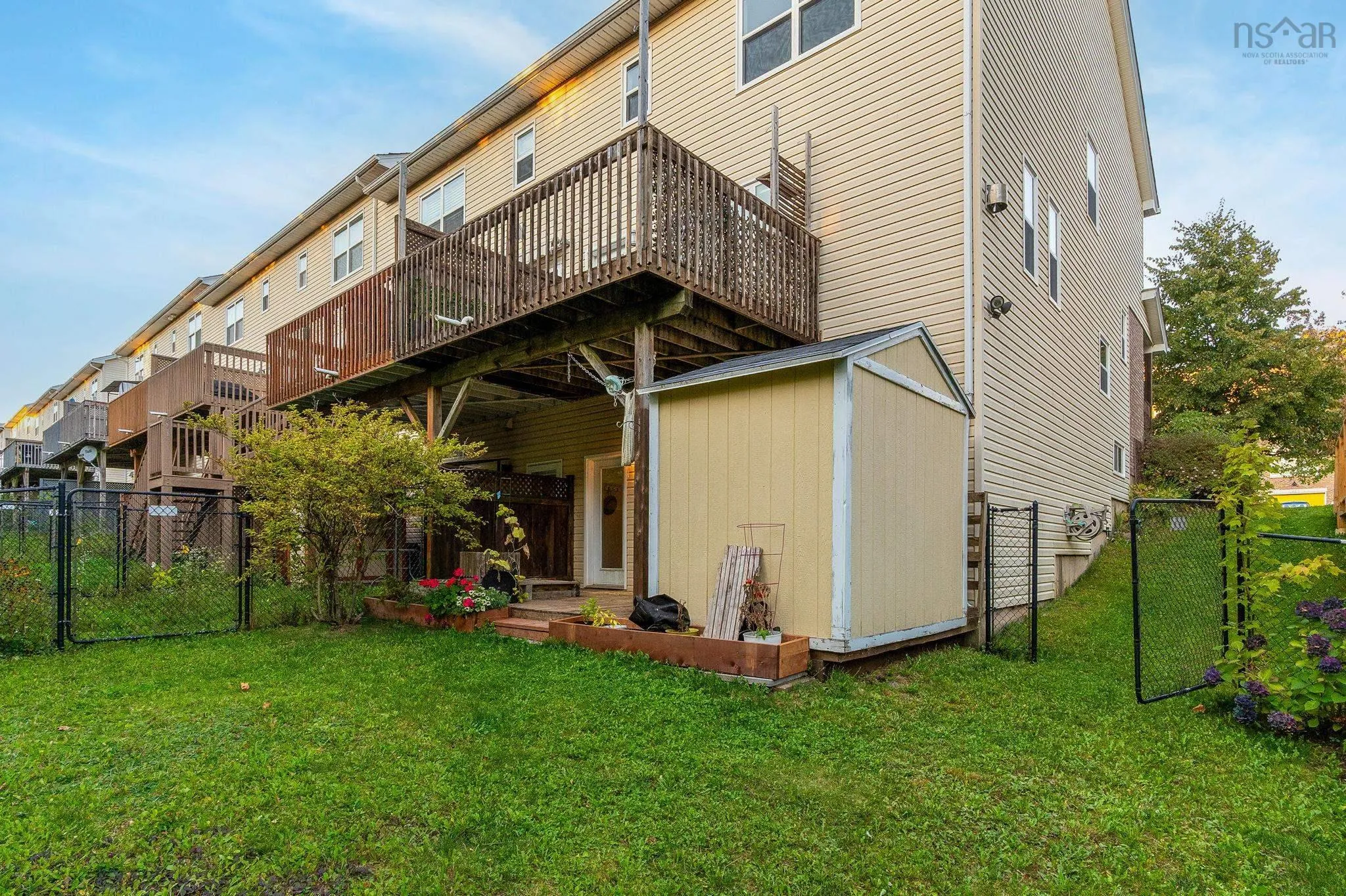 30 Collingwood Court, Dartmouth, NS B2W 0G4, 4 Bedrooms Bedrooms, ,4 BathroomsBathrooms,Residential,For Sale,Collingwood,202525432