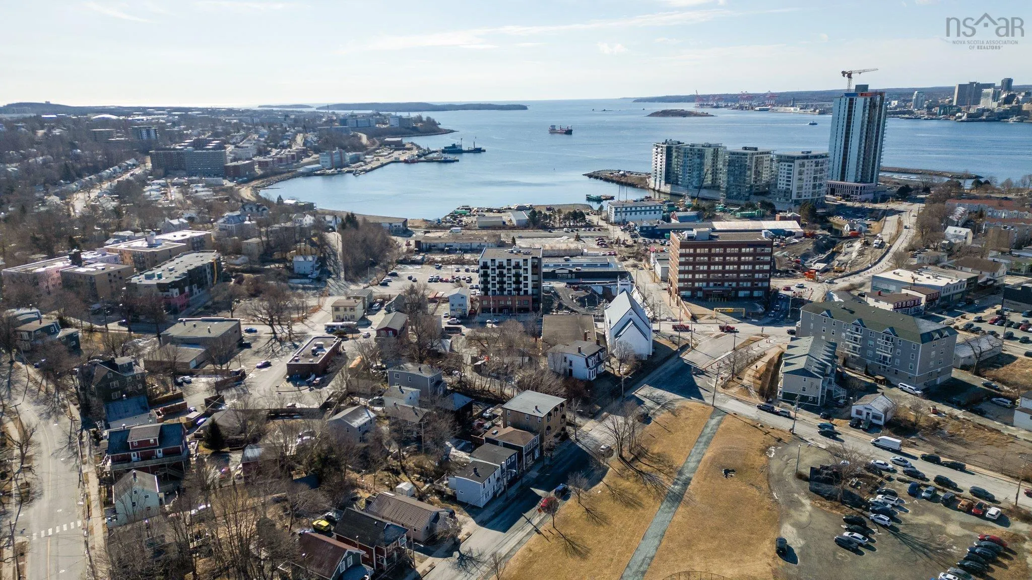27 Prince Albert Road, Dartmouth Ns B2y 1l8, 6 Bedrooms Bedrooms, ,Residential Income,For Sale,Prince Albert,202504628