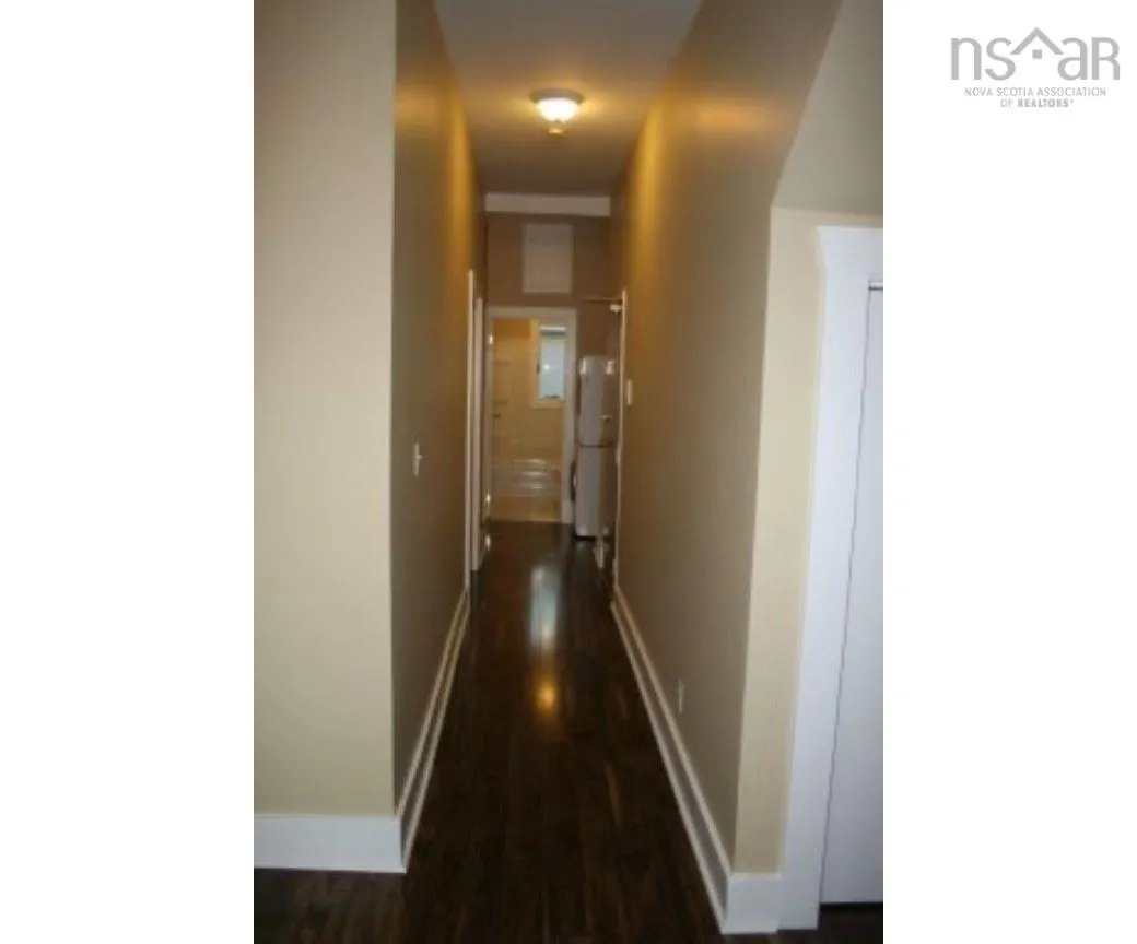 27 Prince Albert Road, Dartmouth Ns B2y 1l8, 6 Bedrooms Bedrooms, ,Residential Income,For Sale,Prince Albert,202504628