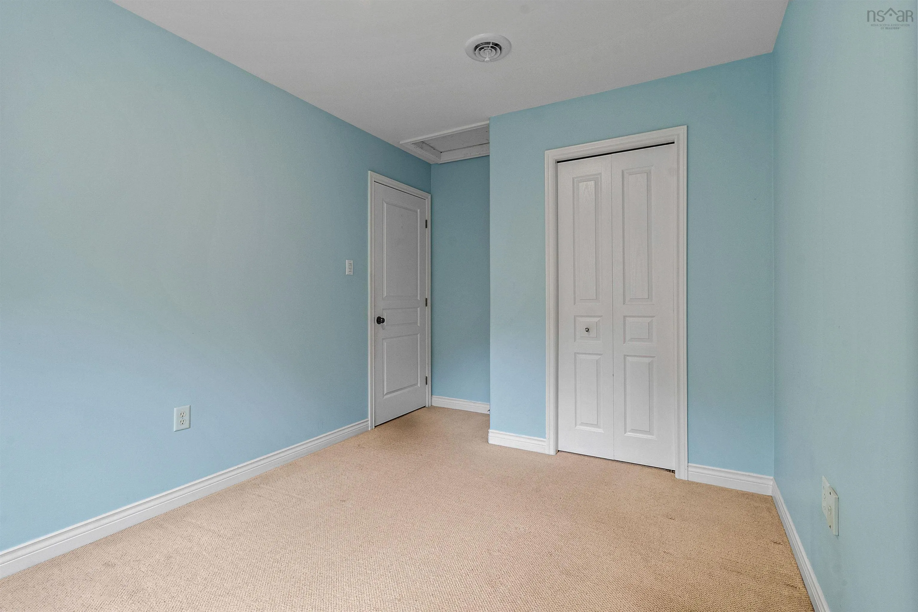 332 Oceanview Drive, Bedford, NS B4A 4H5, 3 Bedrooms Bedrooms, ,3 BathroomsBathrooms,Residential,For Sale,Oceanview,202520009