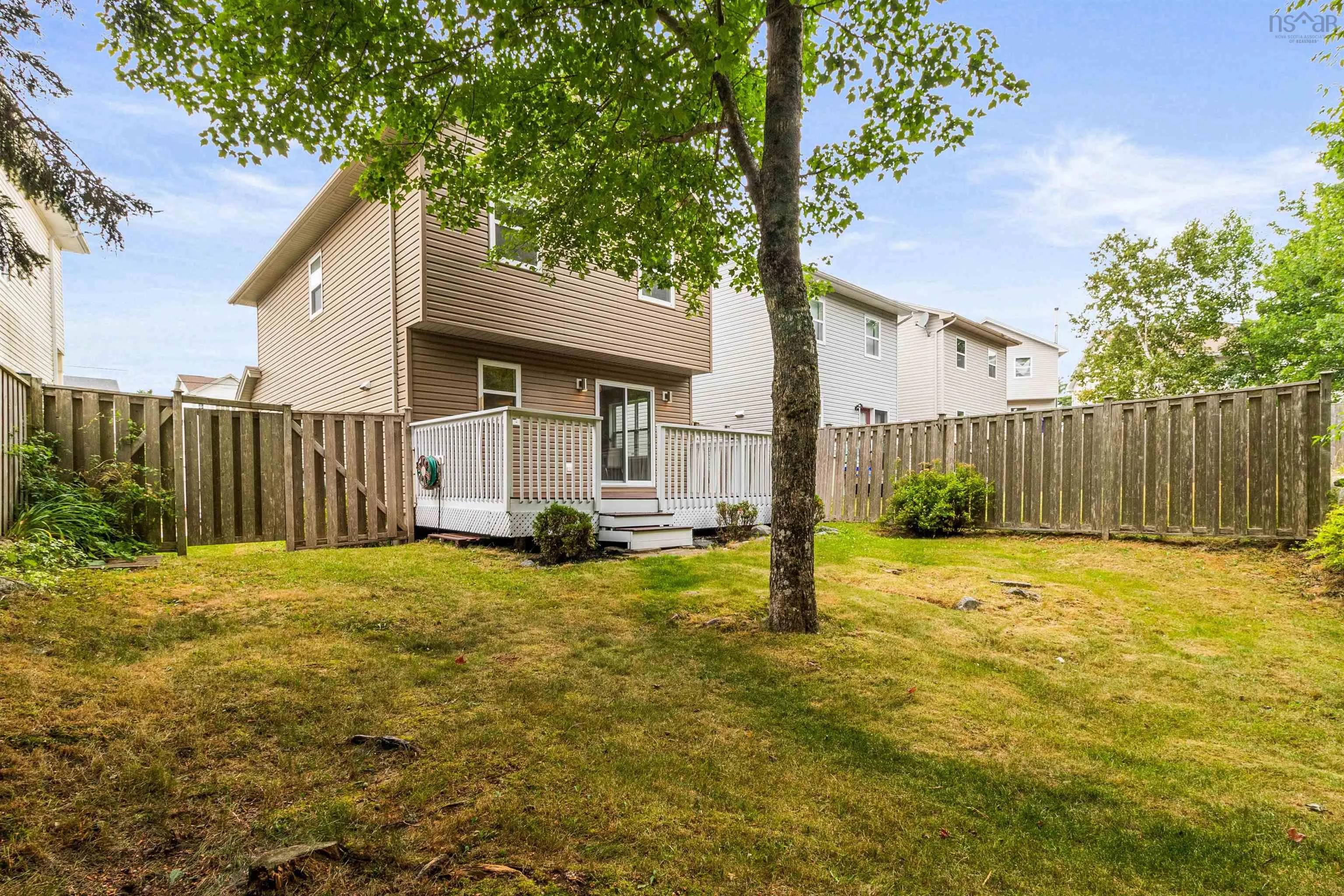 332 Oceanview Drive, Bedford, NS B4A 4H5, 3 Bedrooms Bedrooms, ,3 BathroomsBathrooms,Residential,For Sale,Oceanview,202520009