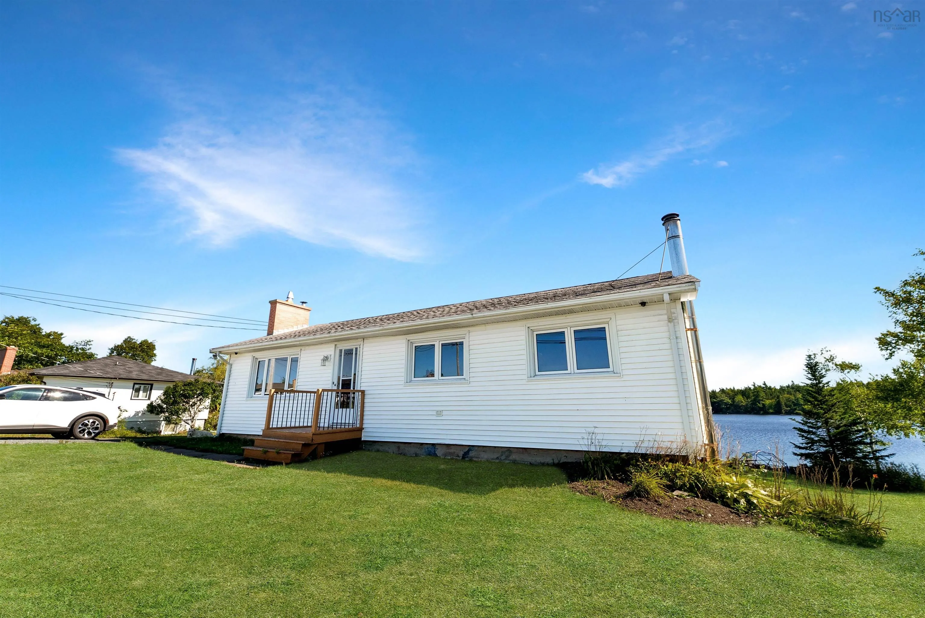 2827 Sackville Drive Drive, Upper Sackville, NS B4E 3C4, 3 Bedrooms Bedrooms, ,1 BathroomBathrooms,Residential,For Sale,Sackville Drive,202522066