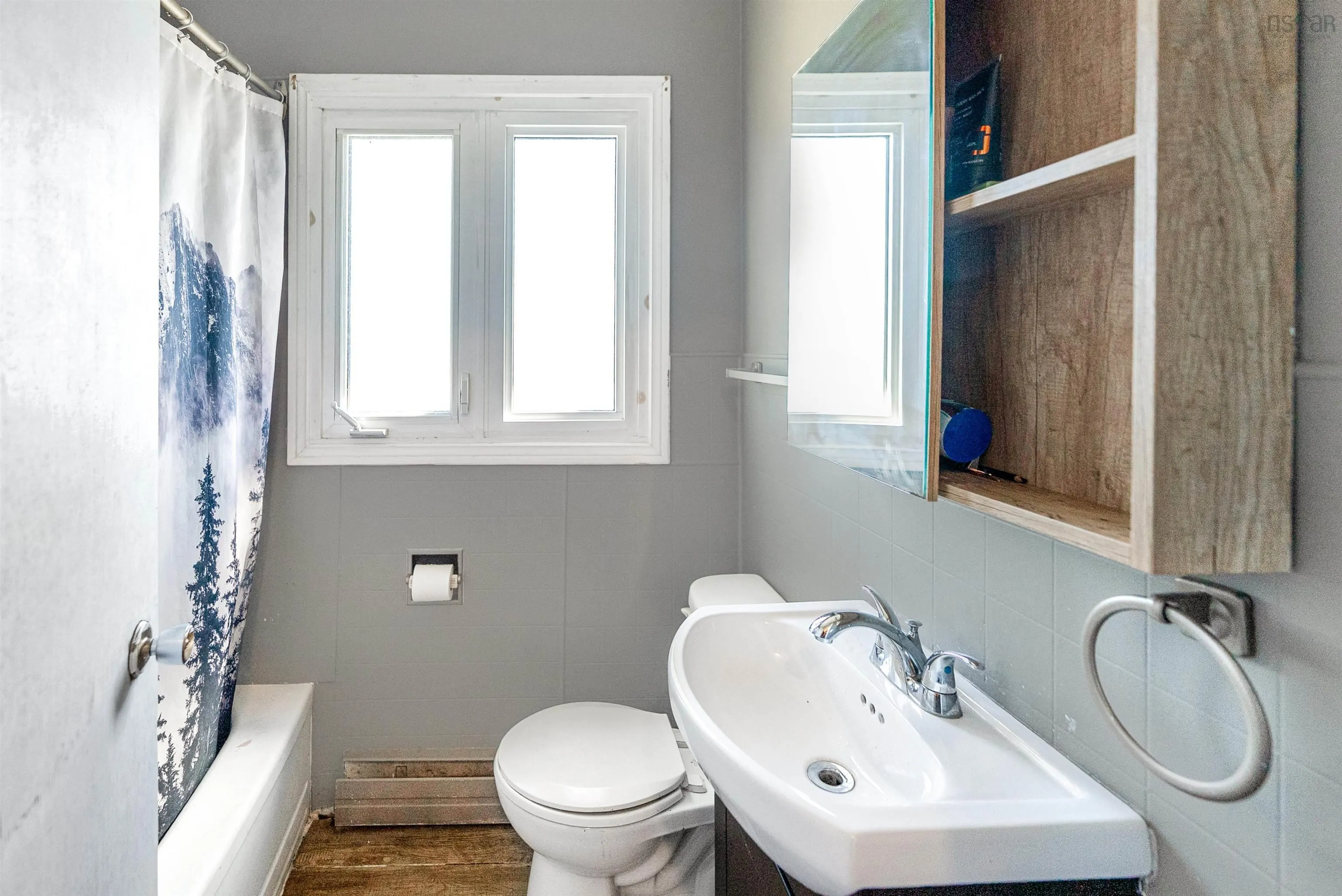2827 Sackville Drive Drive, Upper Sackville, NS B4E 3C4, 3 Bedrooms Bedrooms, ,1 BathroomBathrooms,Residential,For Sale,Sackville Drive,202522066