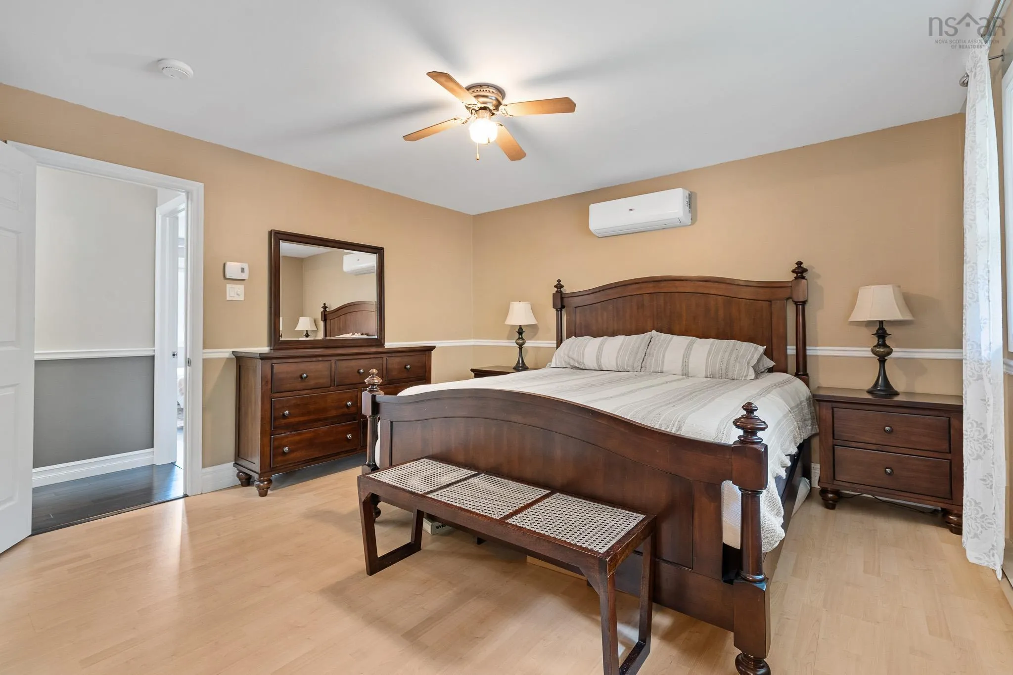 11 Killarney Drive, Bedford, NS B4B 1B7, 6 Bedrooms Bedrooms, ,4 BathroomsBathrooms,Residential,For Sale,Killarney,202525045