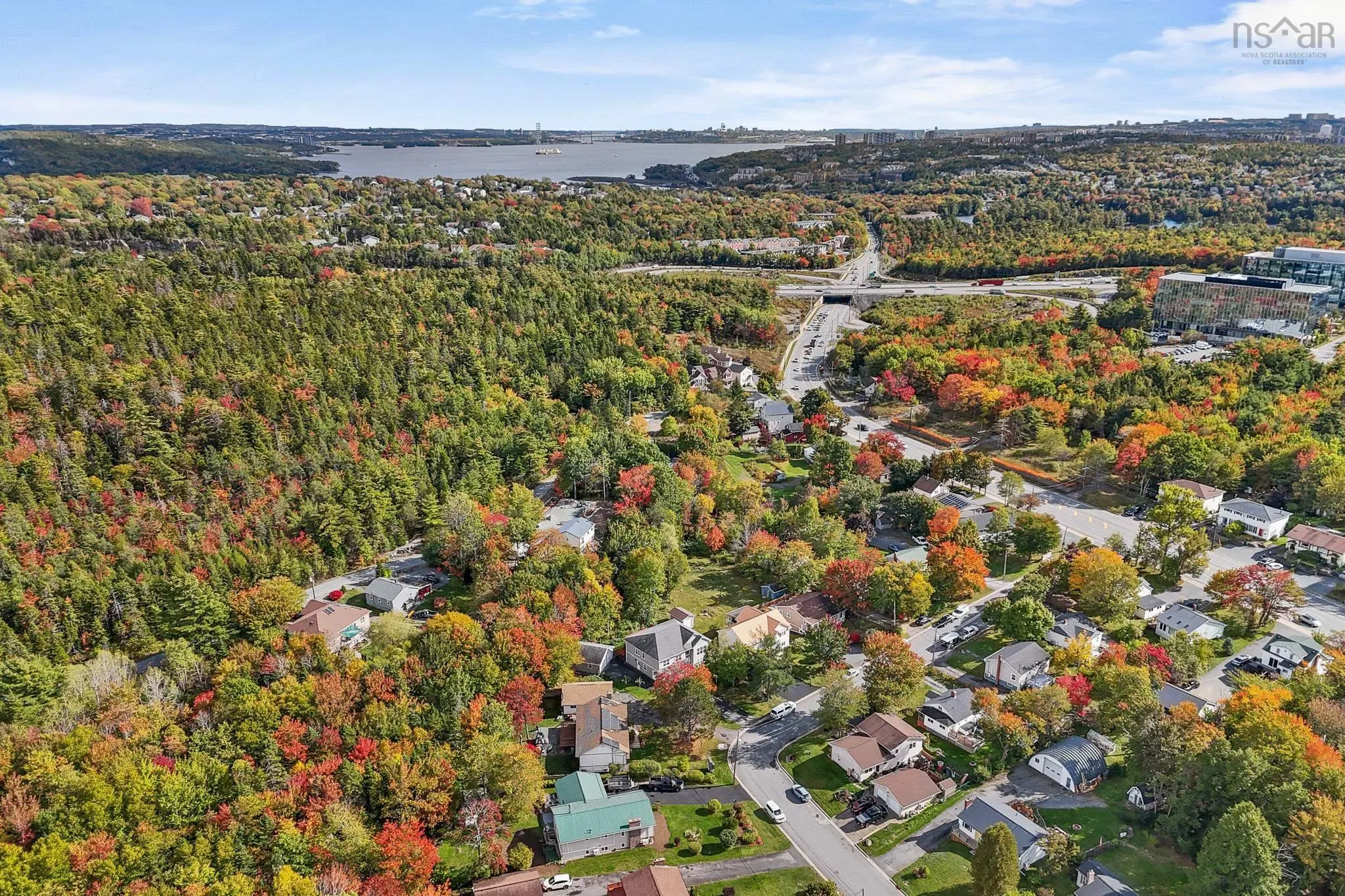 11 Killarney Drive, Bedford, NS B4B 1B7, 6 Bedrooms Bedrooms, ,4 BathroomsBathrooms,Residential,For Sale,Killarney,202525045