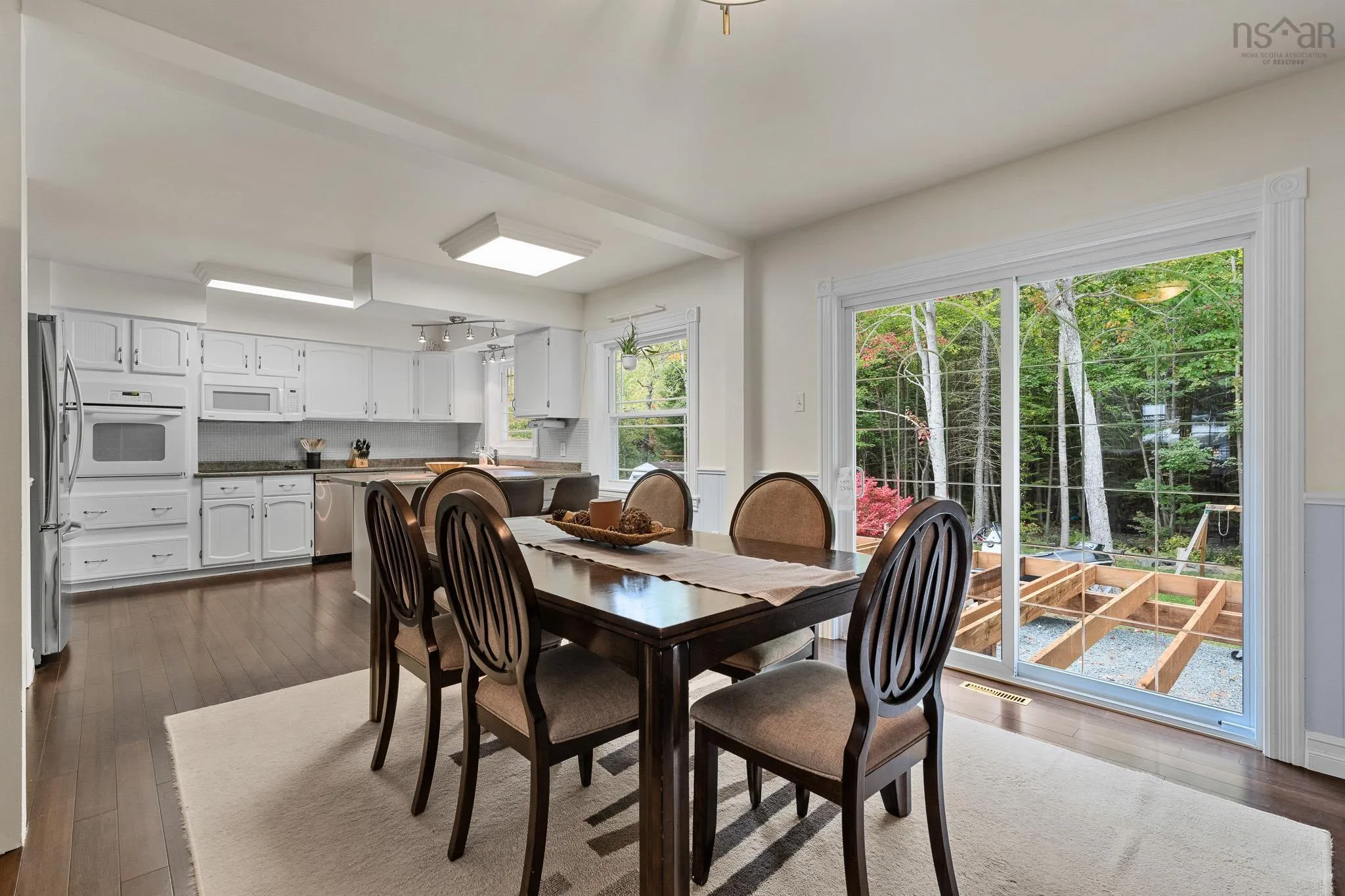 11 Killarney Drive, Bedford, NS B4B 1B7, 6 Bedrooms Bedrooms, ,4 BathroomsBathrooms,Residential,For Sale,Killarney,202525045