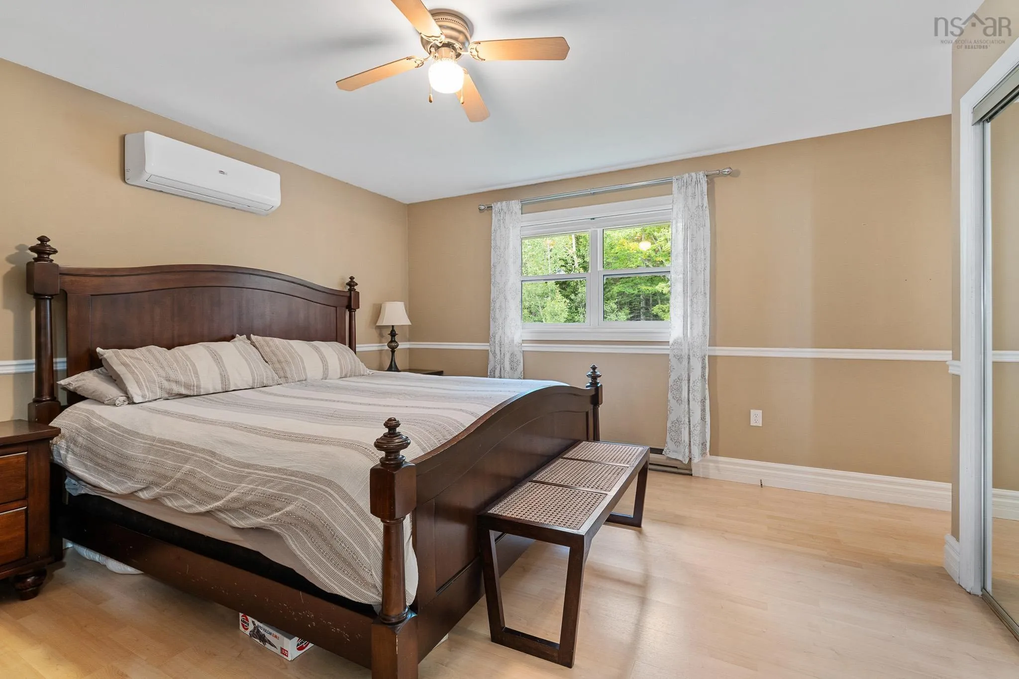 11 Killarney Drive, Bedford, NS B4B 1B7, 6 Bedrooms Bedrooms, ,4 BathroomsBathrooms,Residential,For Sale,Killarney,202525045