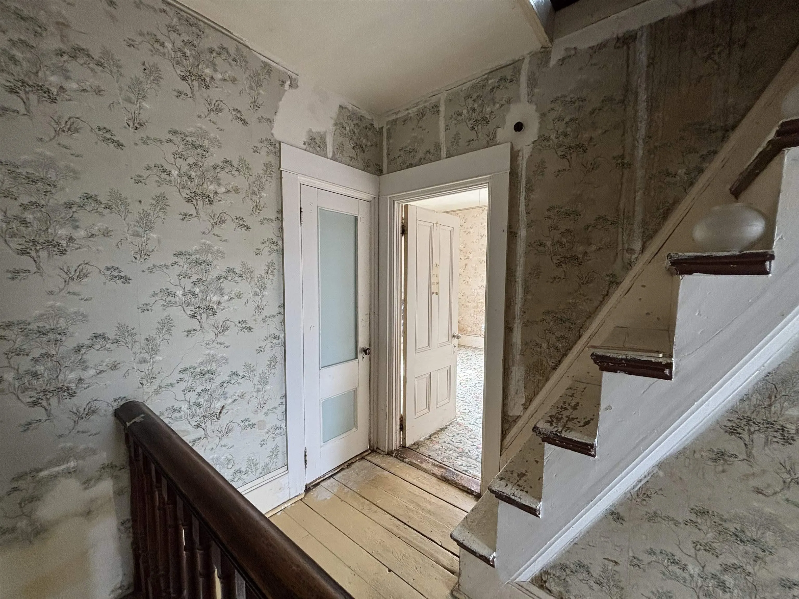 195 Lawrence Street, Lunenburg Ns B0j 2c0, 3 Bedrooms Bedrooms, ,1 BathroomBathrooms,Residential,For Sale,Lawrence,202505855