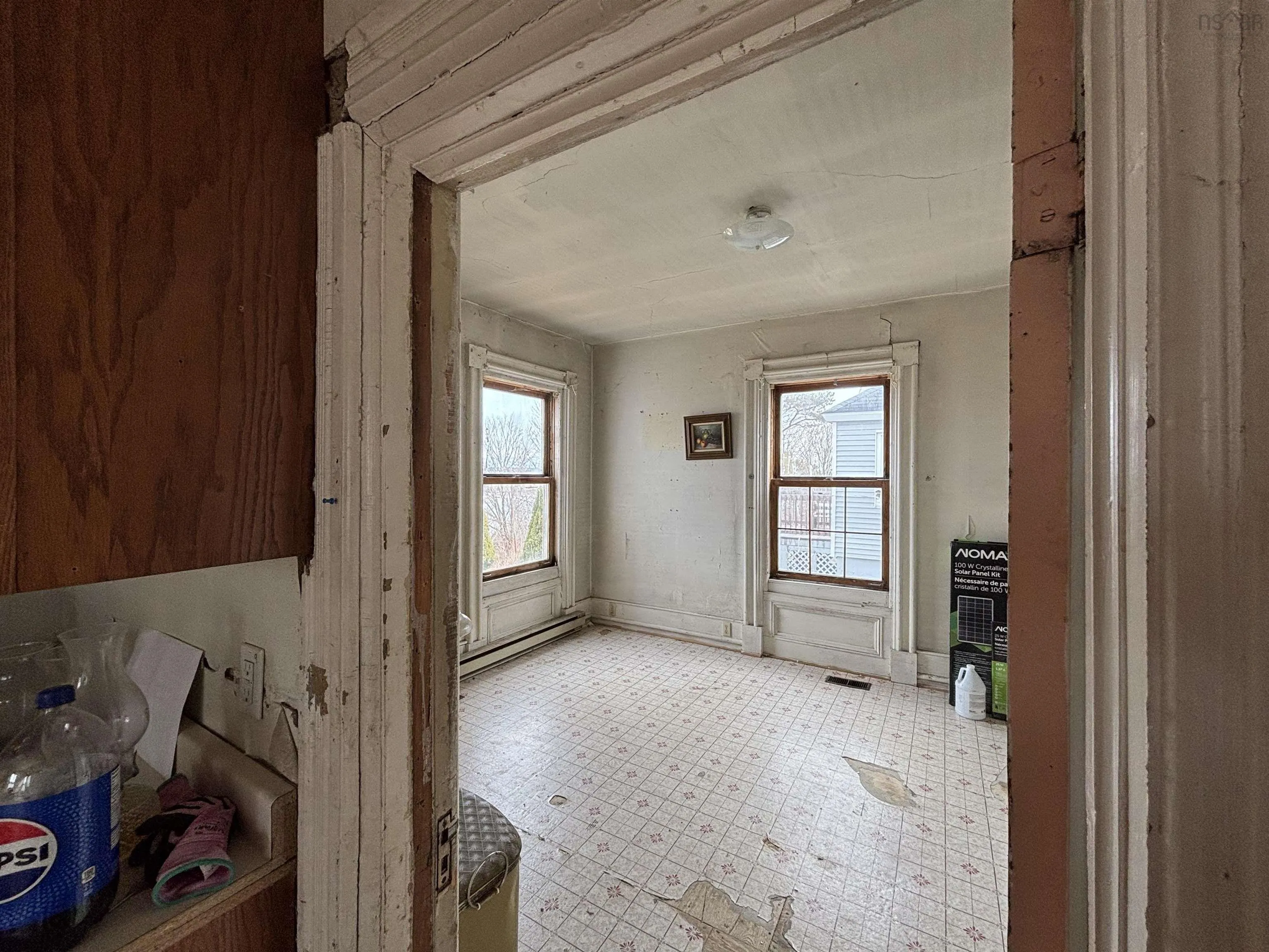 195 Lawrence Street, Lunenburg Ns B0j 2c0, 3 Bedrooms Bedrooms, ,1 BathroomBathrooms,Residential,For Sale,Lawrence,202505855