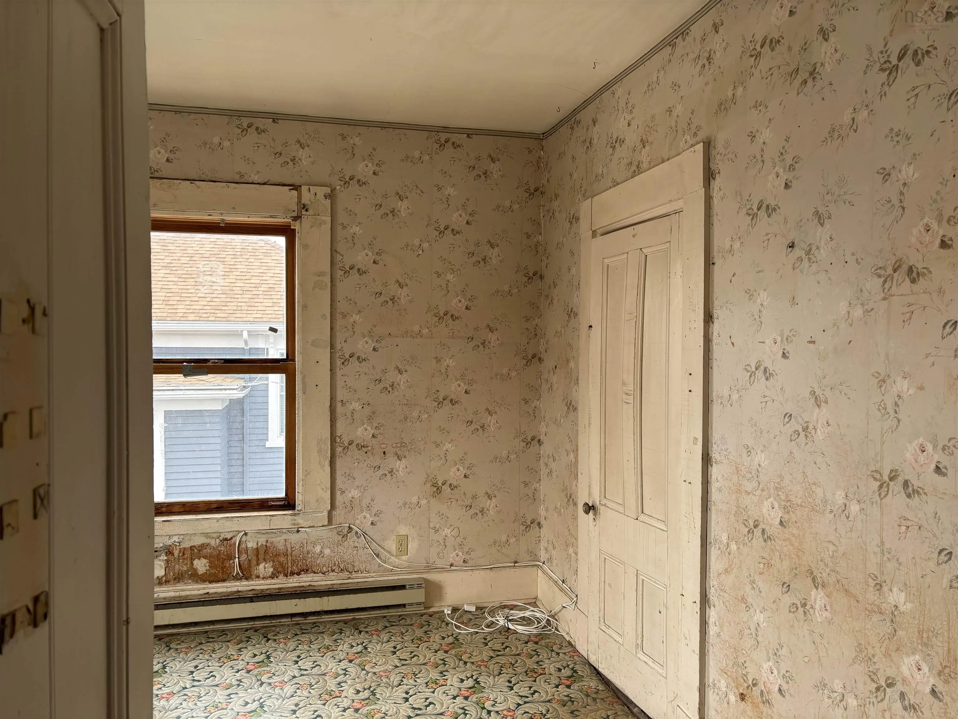 195 Lawrence Street, Lunenburg Ns B0j 2c0, 3 Bedrooms Bedrooms, ,1 BathroomBathrooms,Residential,For Sale,Lawrence,202505855