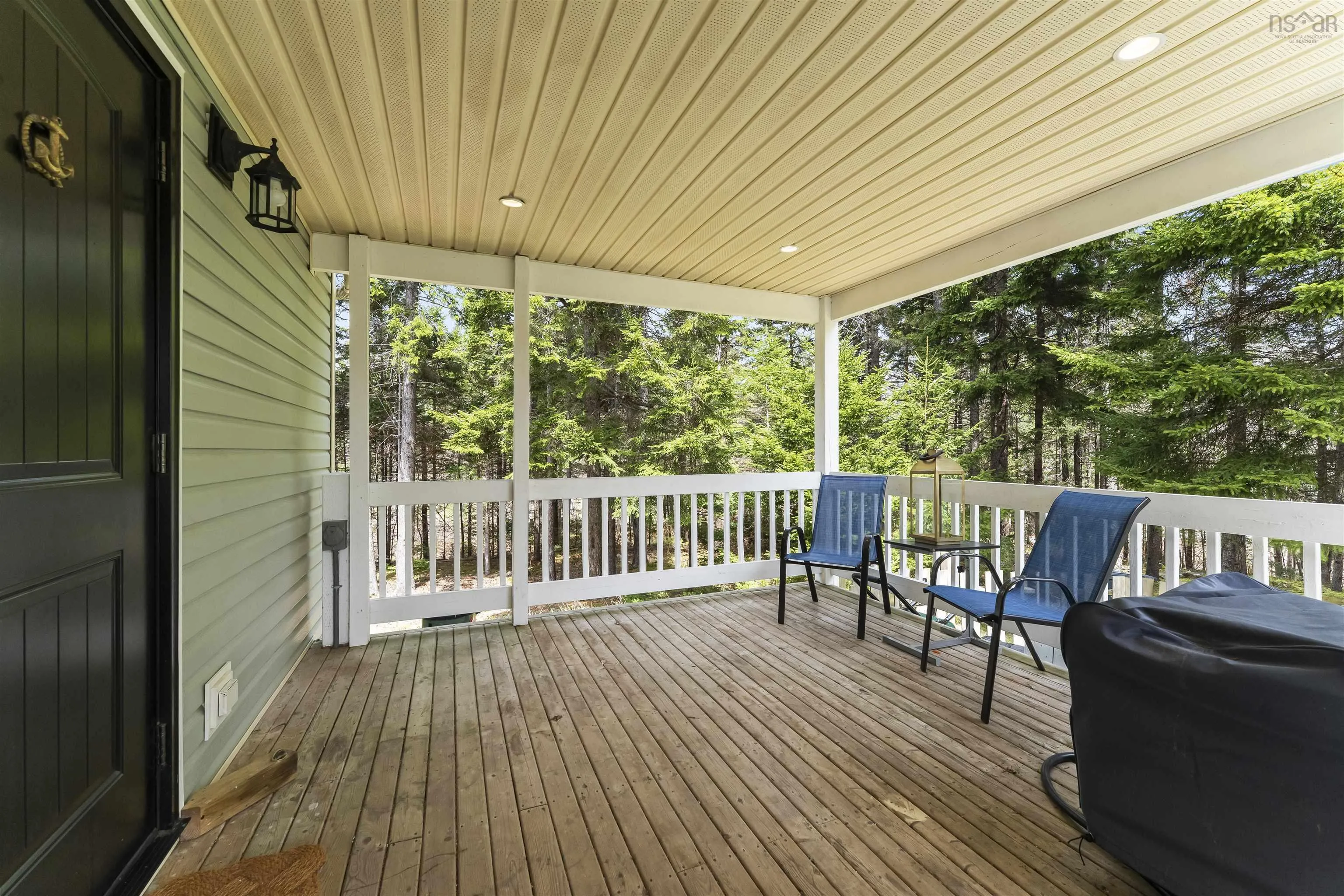 243 Queen St, Chester Ns B0j 1j0, 4 Bedrooms Bedrooms, ,3 BathroomsBathrooms,Residential,For Sale,Queen St,202510740