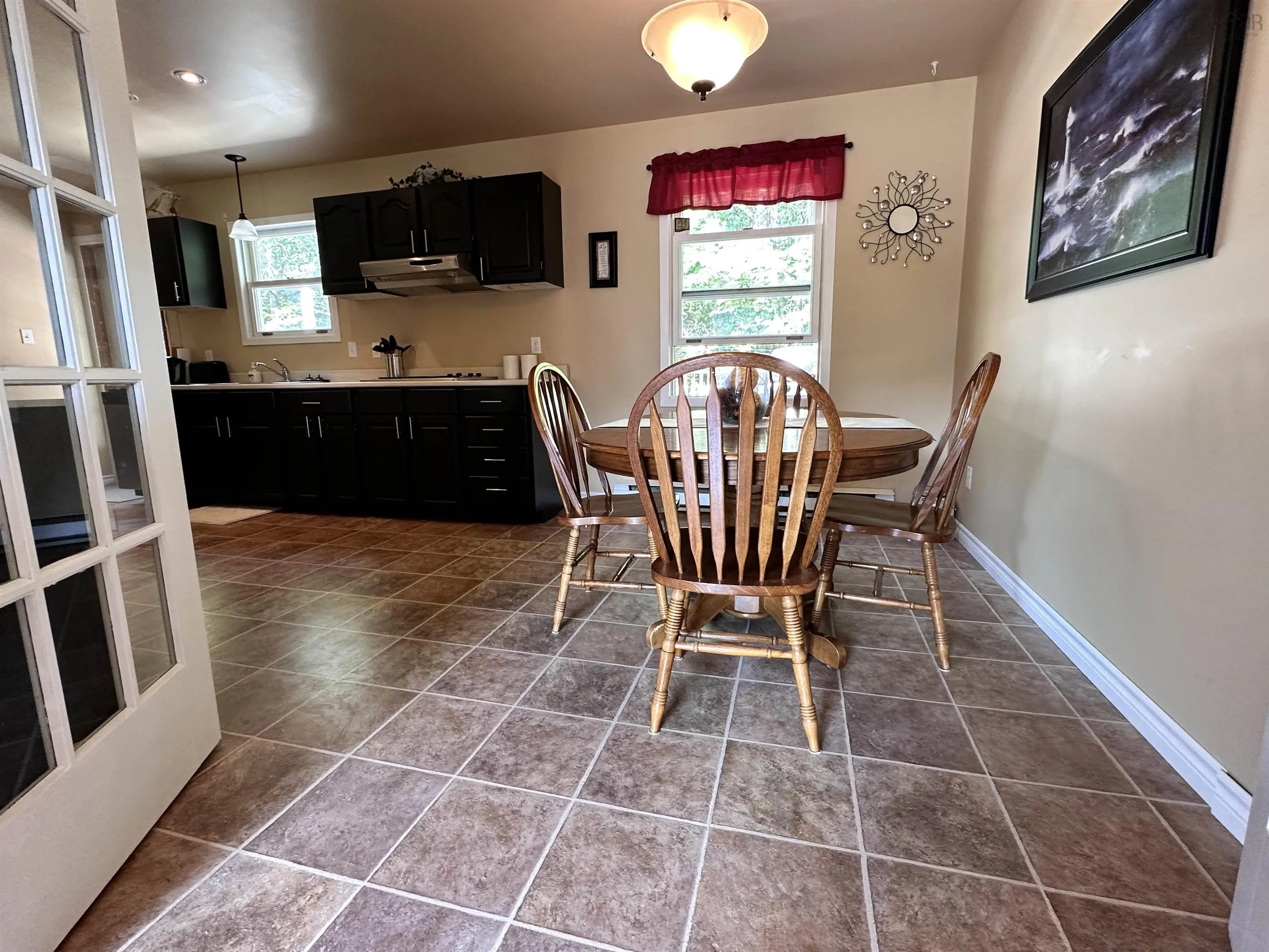 41 James Street, Brooklyn, NS B0J 1H0, 3 Bedrooms Bedrooms, ,1 BathroomBathrooms,Residential,For Sale,James,202519247