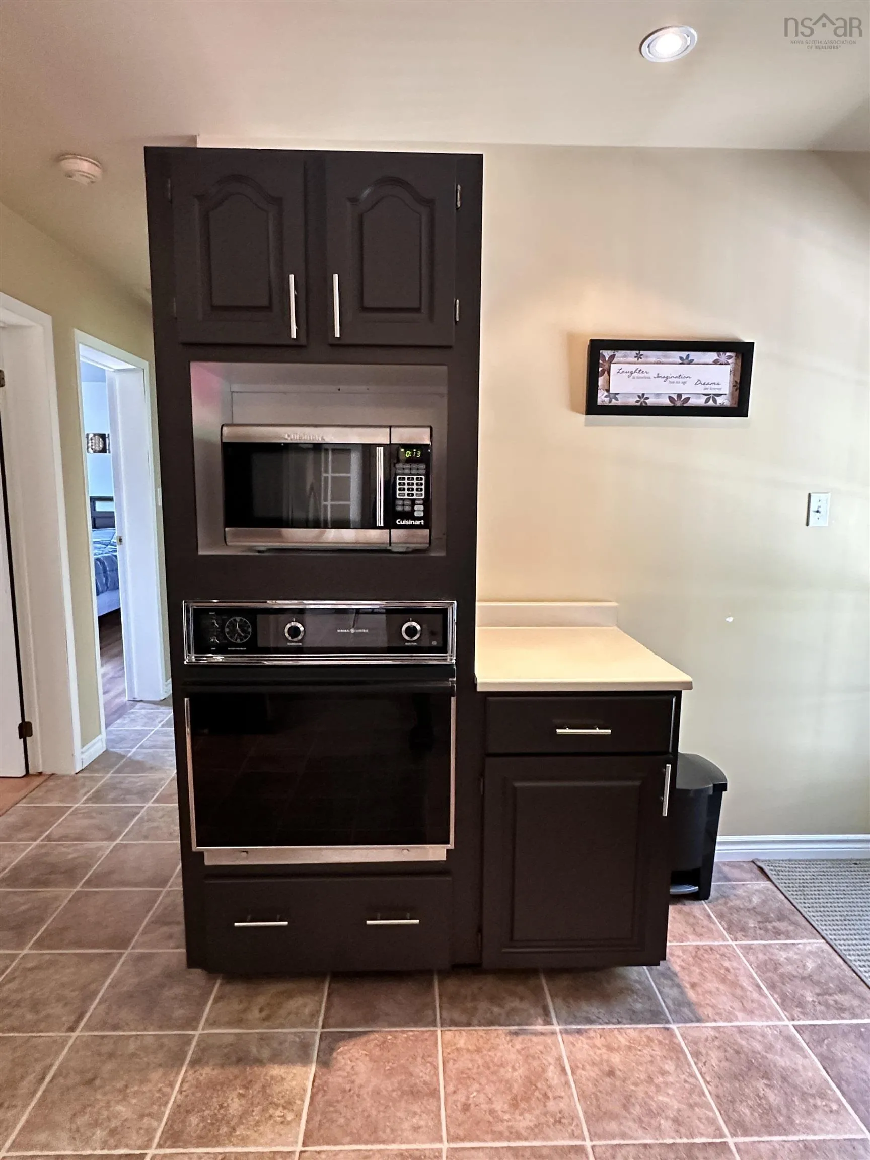 41 James Street, Brooklyn, NS B0J 1H0, 3 Bedrooms Bedrooms, ,1 BathroomBathrooms,Residential,For Sale,James,202519247