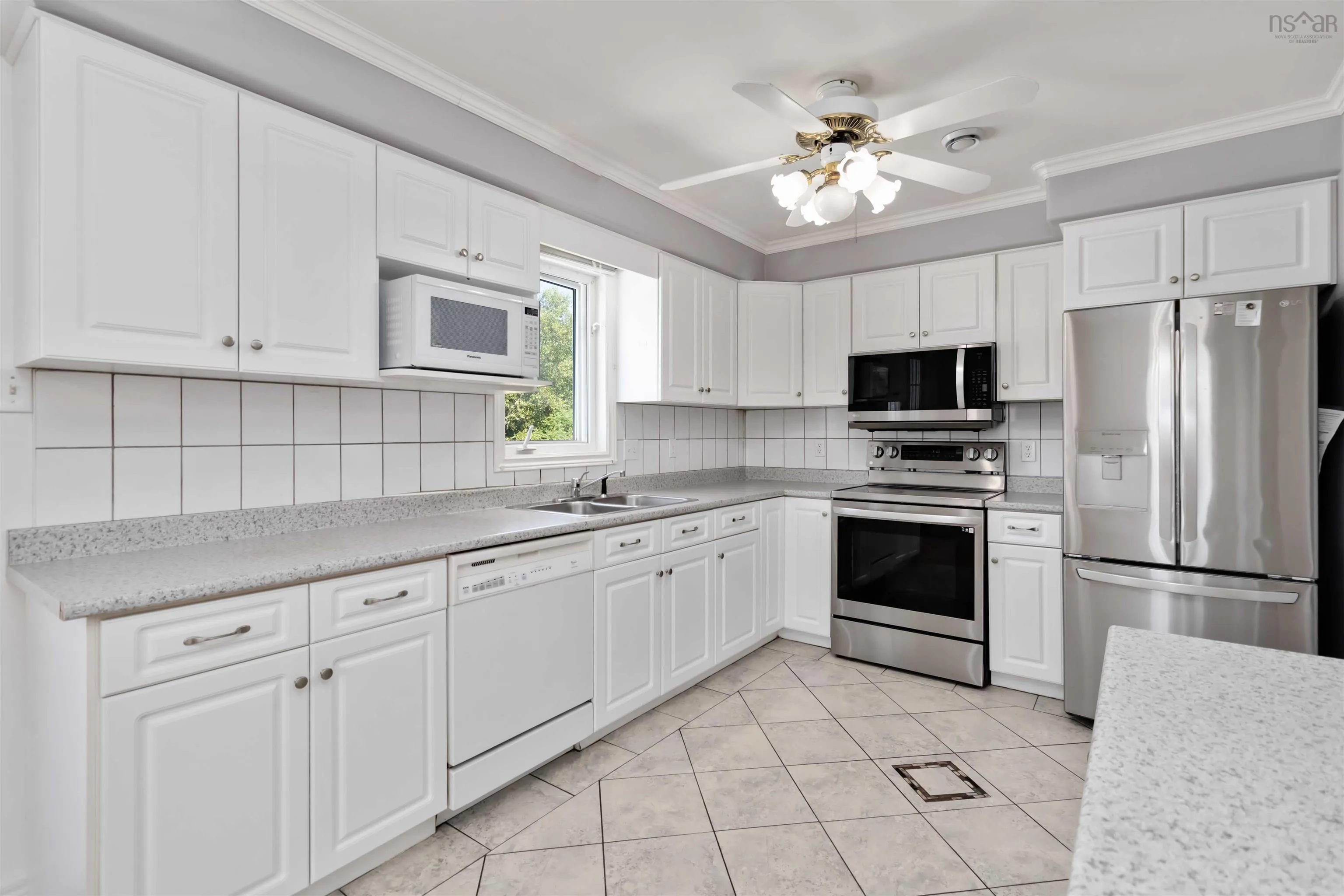 25 Argus Drive, Albro Lake, NS B3A 4Y1, 3 Bedrooms Bedrooms, ,2 BathroomsBathrooms,Residential,For Sale,Argus,202519236