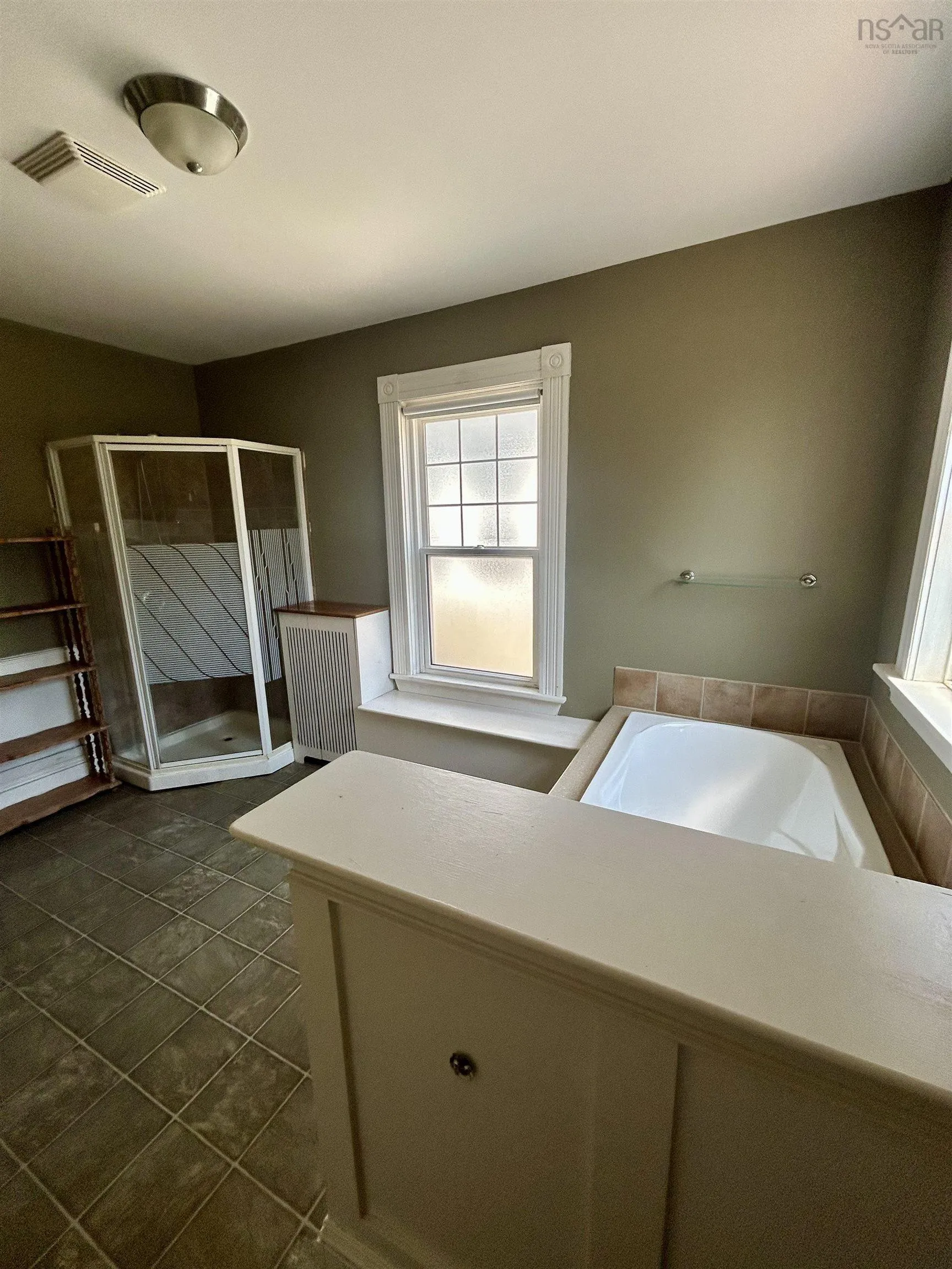346 Townsend St., Sydney, NS B1P 5G2, 4 Bedrooms Bedrooms, ,2 BathroomsBathrooms,Residential,For Sale,Townsend St.,202521049