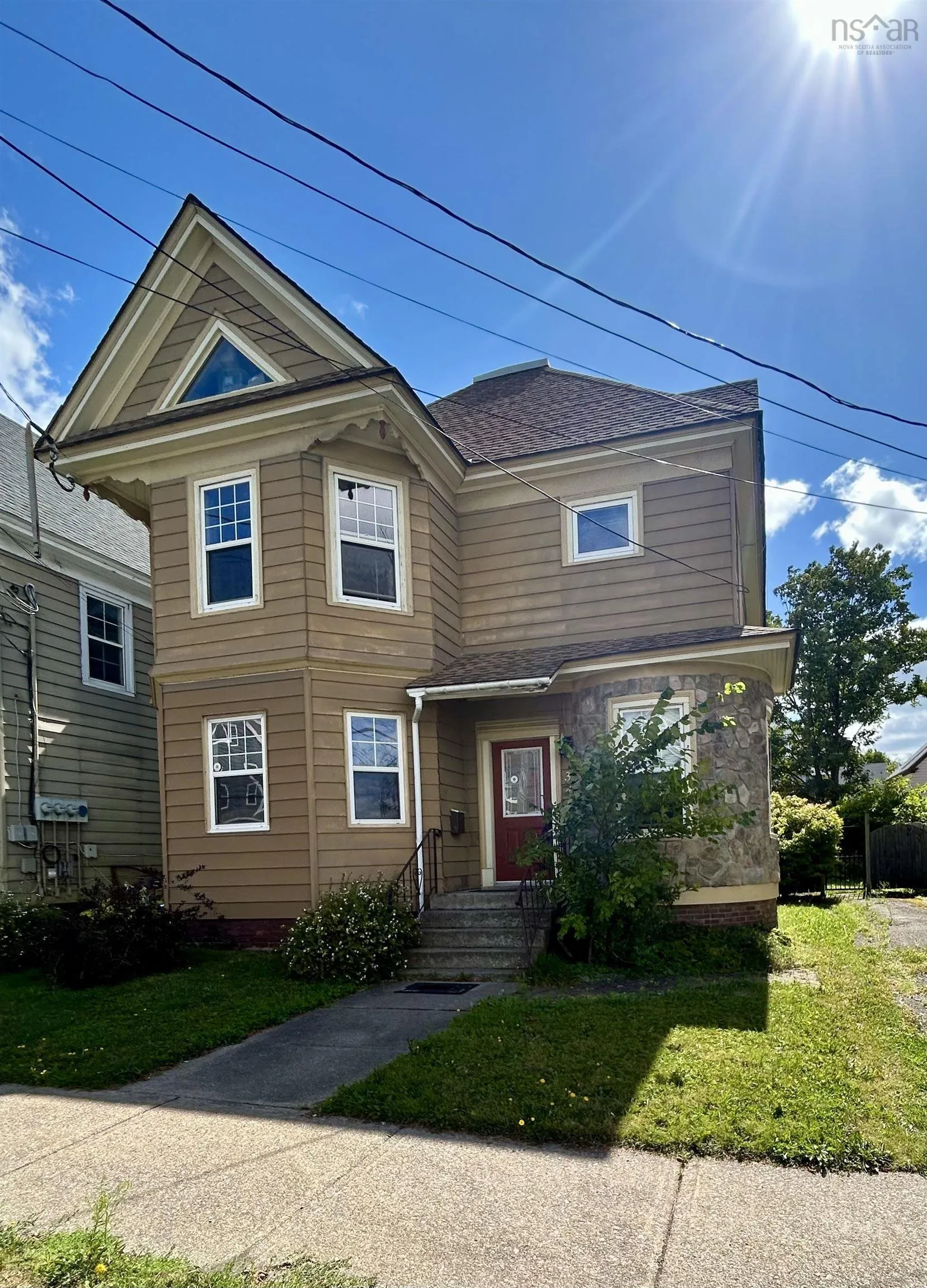346 Townsend St., Sydney, NS B1P 5G2, 4 Bedrooms Bedrooms, ,2 BathroomsBathrooms,Residential,For Sale,Townsend St.,202521049