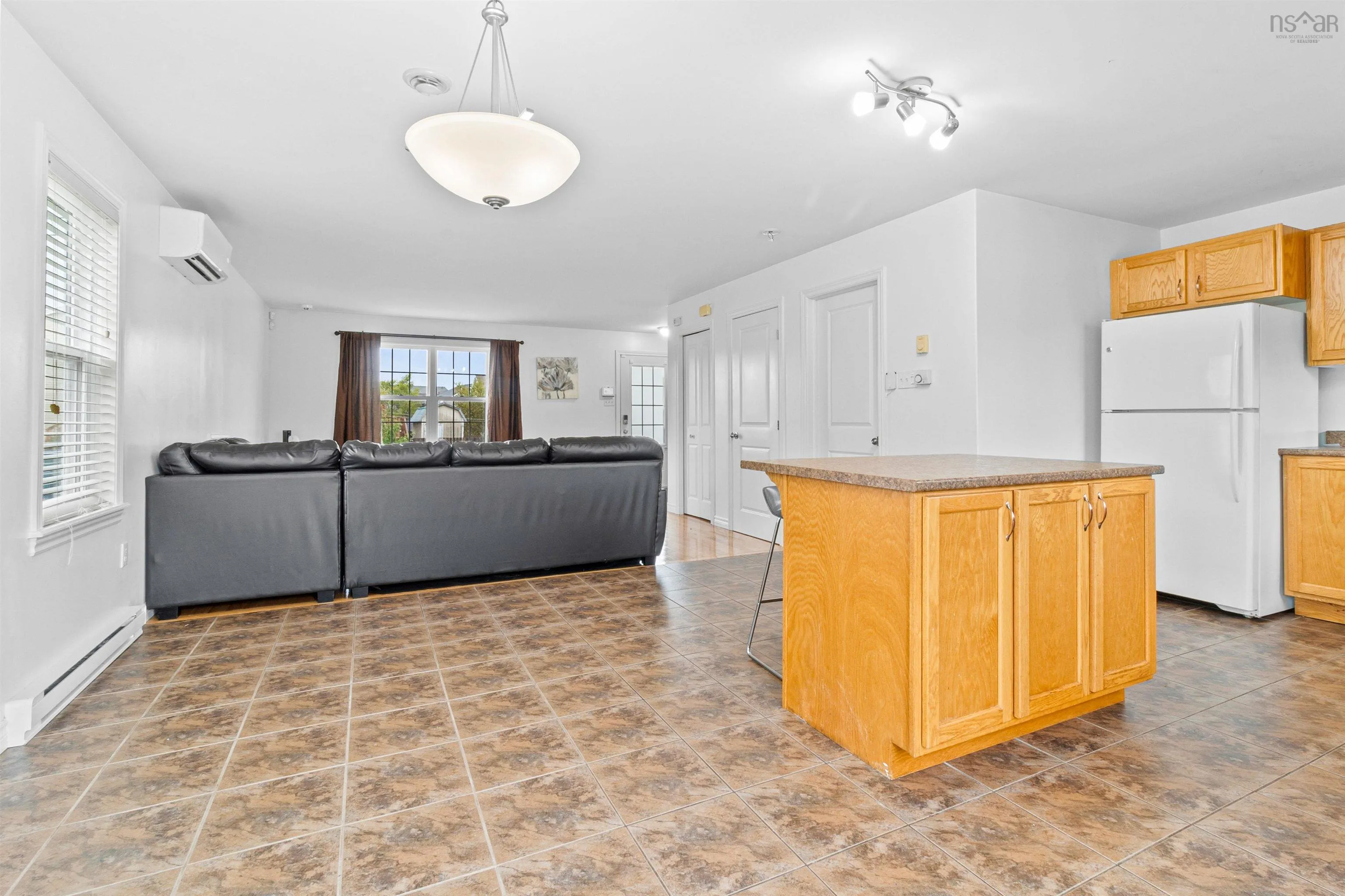 12 Katrina Crescent, Halifax, NS B3P 2V1, 3 Bedrooms Bedrooms, ,3 BathroomsBathrooms,Residential,For Sale,Katrina,202523103