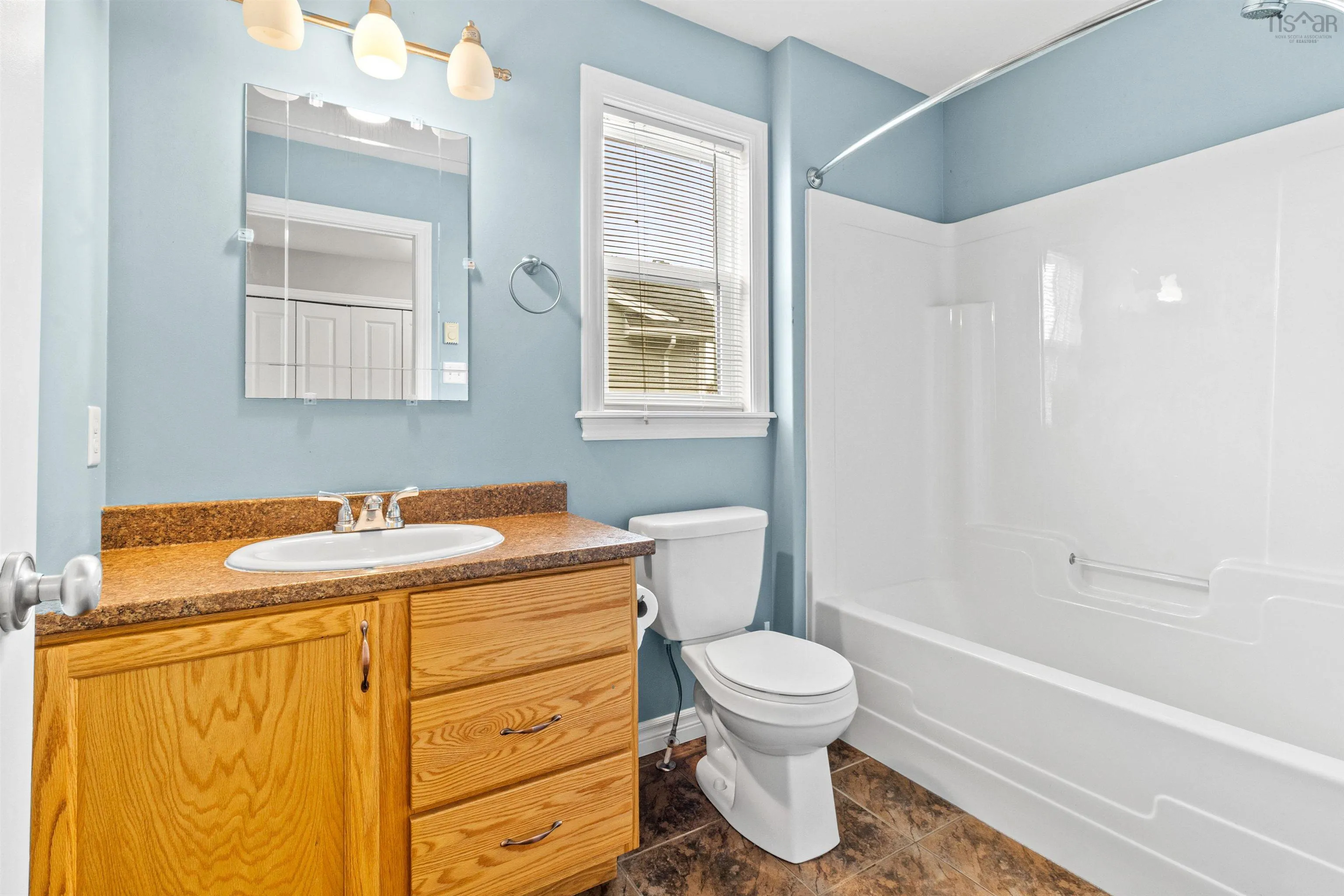 12 Katrina Crescent, Halifax, NS B3P 2V1, 3 Bedrooms Bedrooms, ,3 BathroomsBathrooms,Residential,For Sale,Katrina,202523103