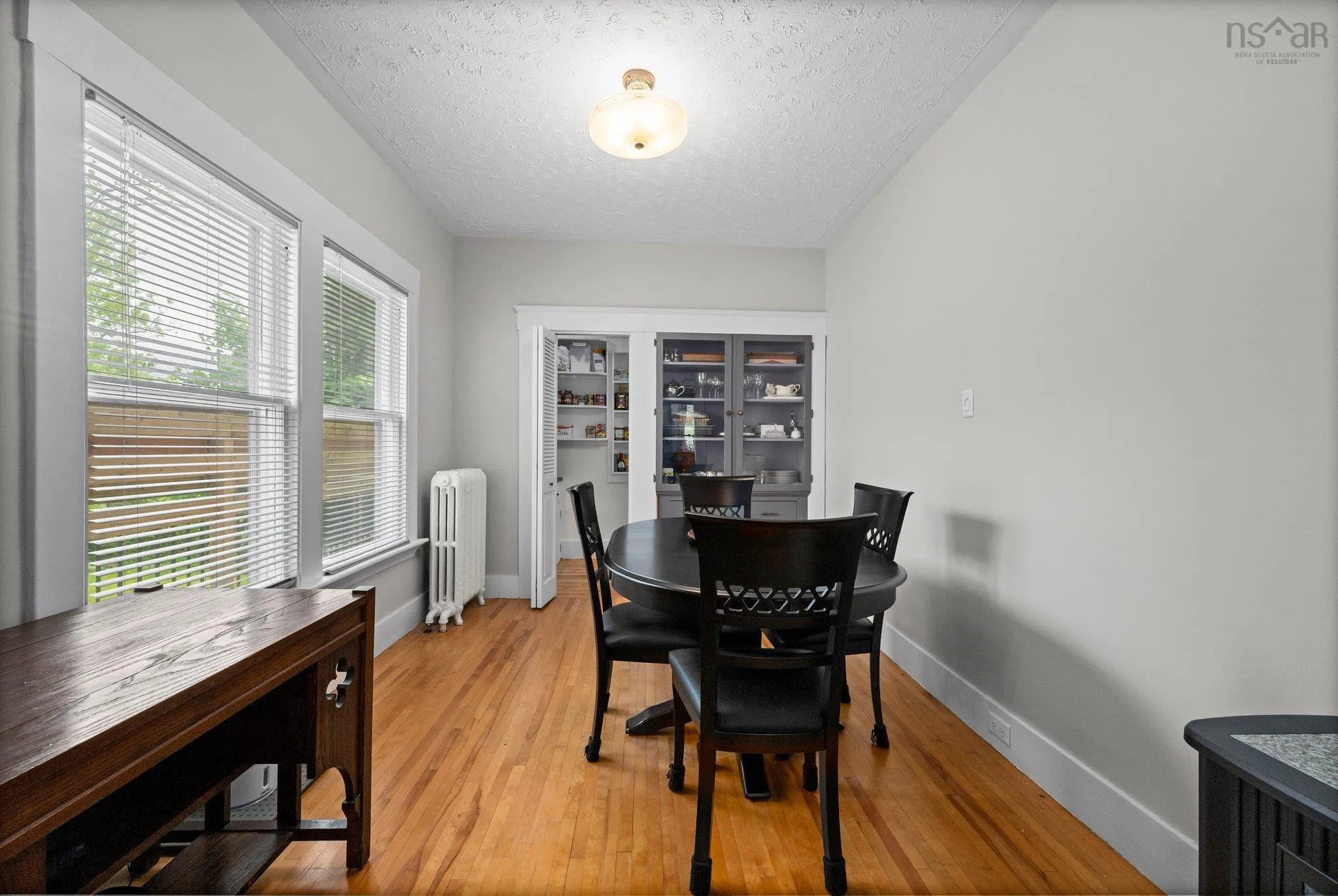 689 King Street, Windsor, NS B0N 2T0, ,Residential Income,For Sale,King Street,202518885