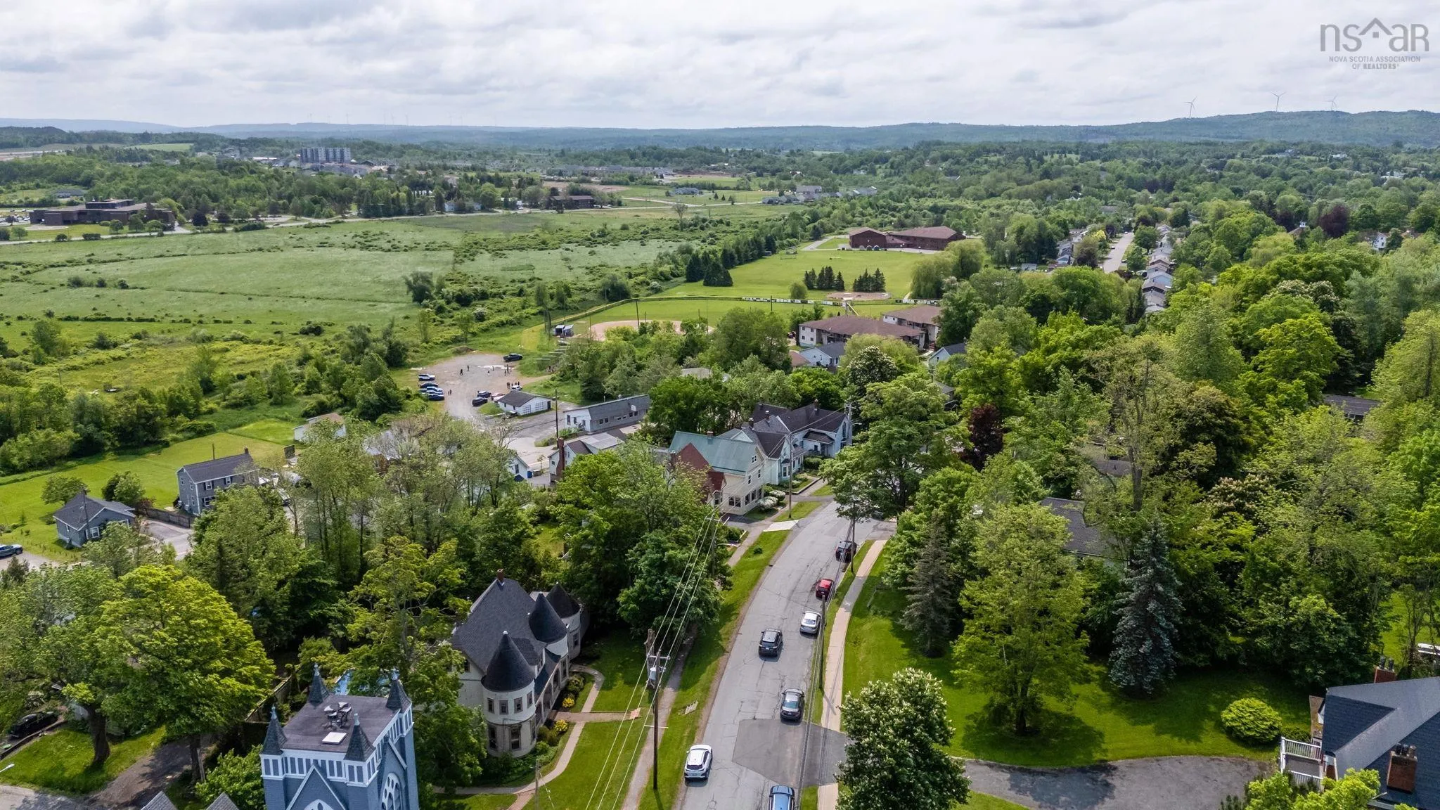 689 King Street, Windsor, NS B0N 2T0, ,Residential Income,For Sale,King Street,202518885