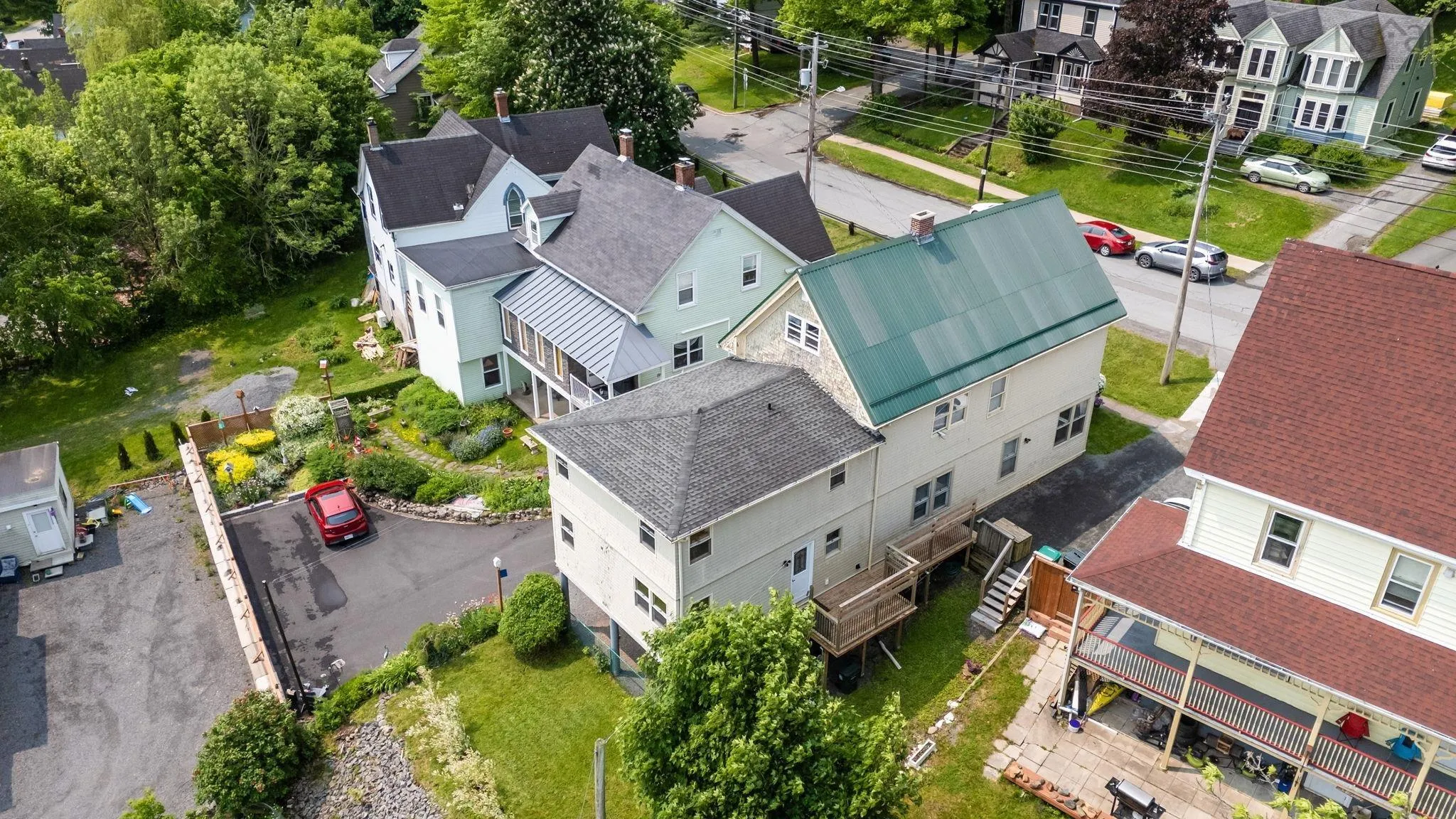 689 King Street, Windsor, NS B0N 2T0, ,Residential Income,For Sale,King Street,202518885