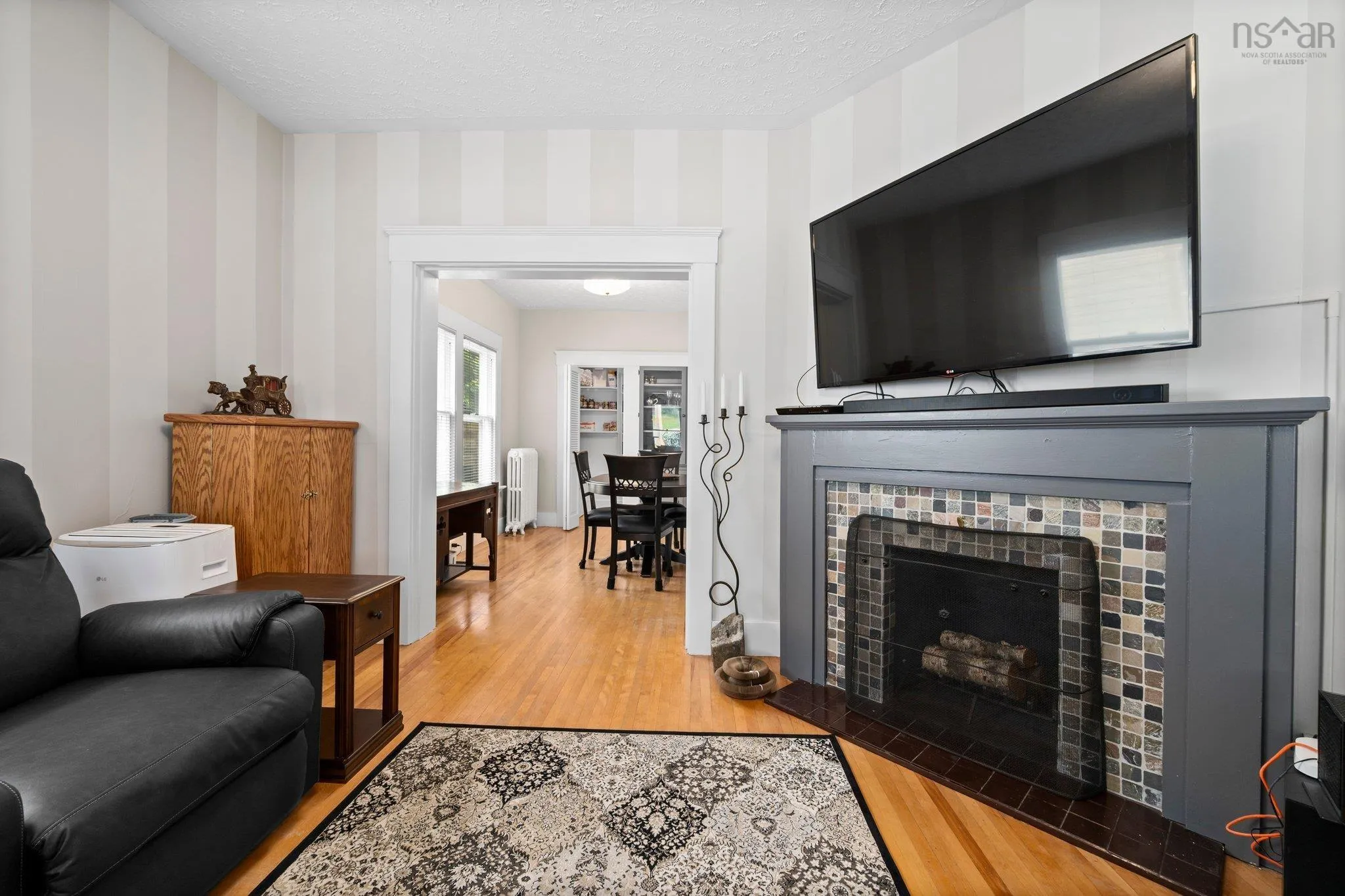 689 King Street, Windsor, NS B0N 2T0, ,Residential Income,For Sale,King Street,202518885