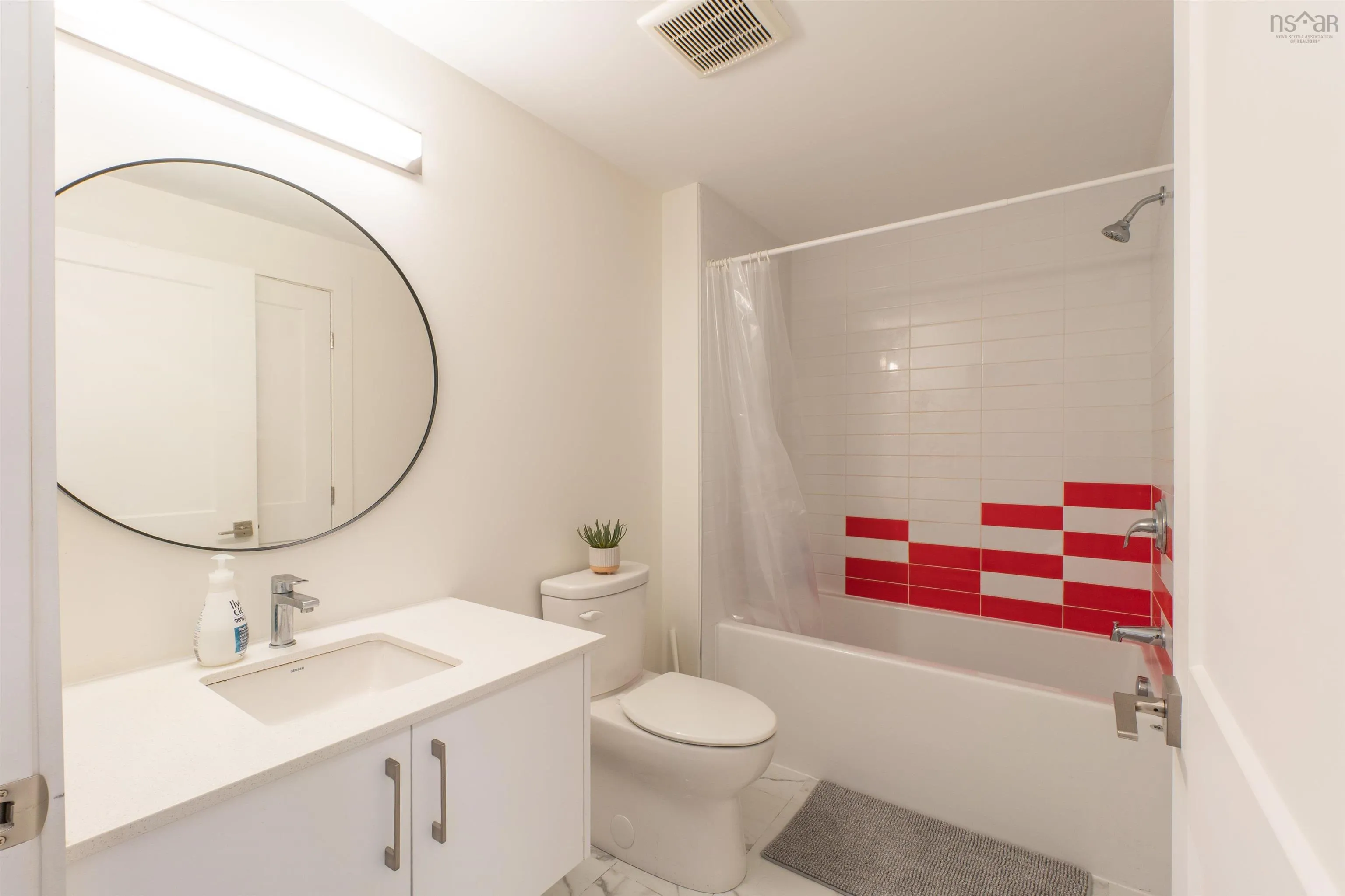 404-5684 West Street, Halifax, NS B3K 1H7, 1 Bedroom Bedrooms, ,1 BathroomBathrooms,Residential,For Sale,West,202524324