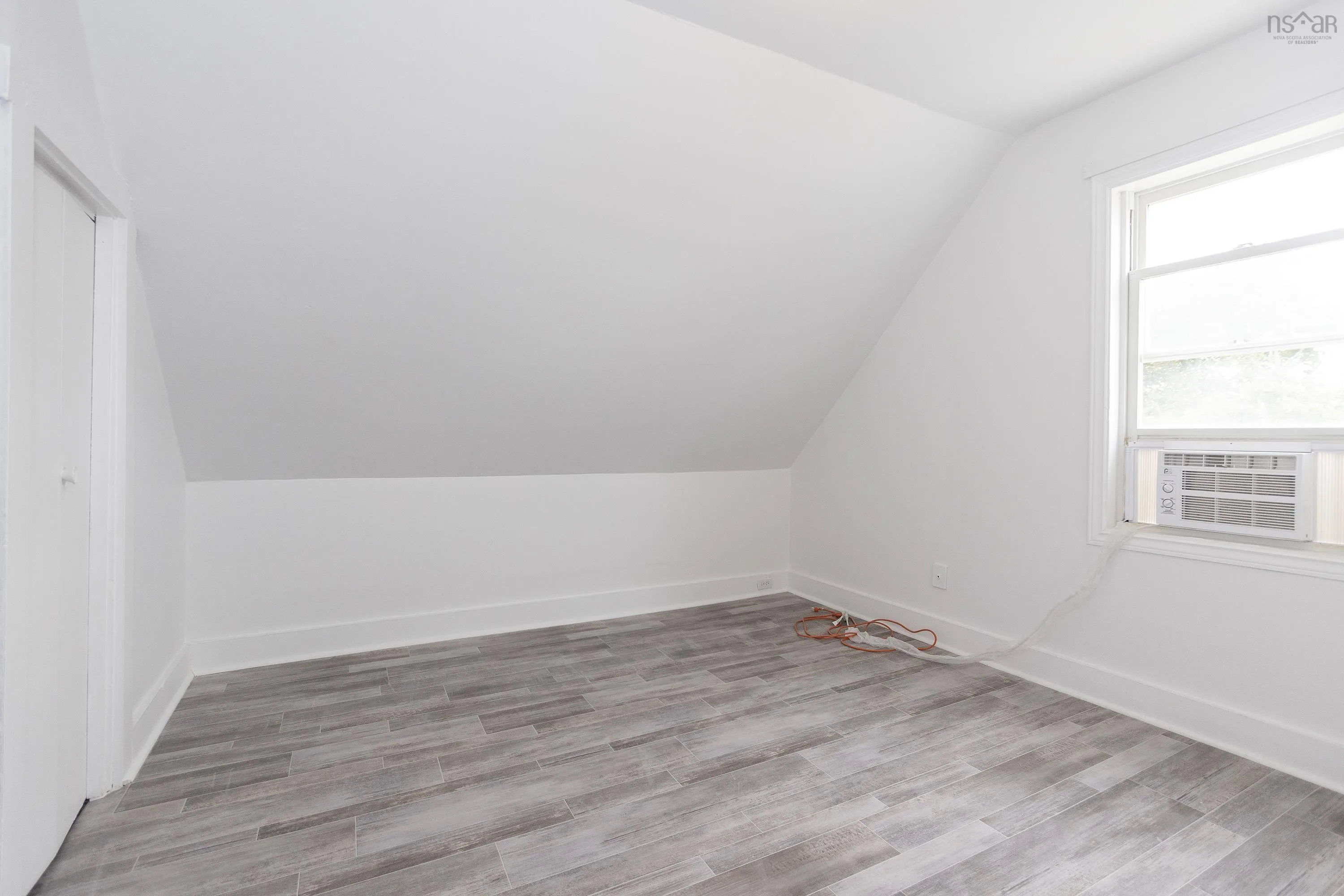 21 Mechanic Street, Springhill, NS B0M 1X0, 3 Bedrooms Bedrooms, ,2 BathroomsBathrooms,Residential,For Sale,Mechanic,202523358