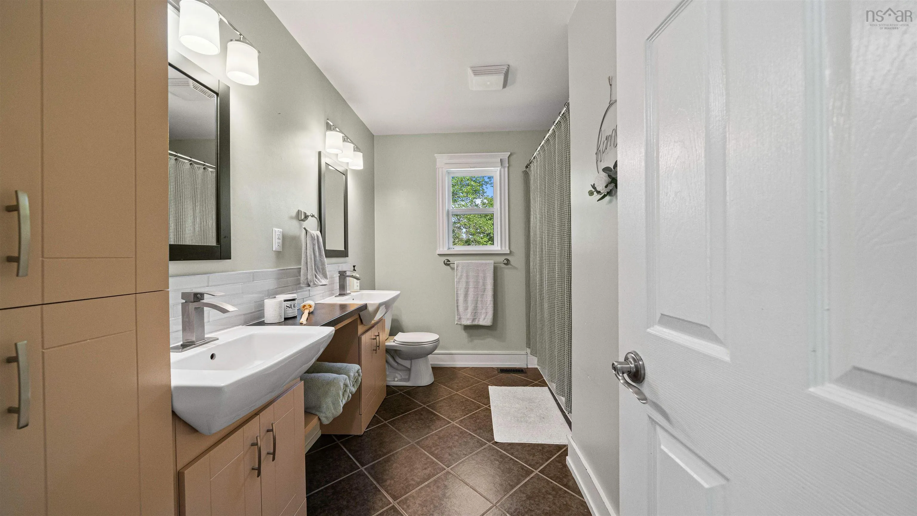 6 Norman Boulevard, Hammonds Plains, NS B4B 1N5, 4 Bedrooms Bedrooms, ,2 BathroomsBathrooms,Residential,For Sale,Norman,202519156