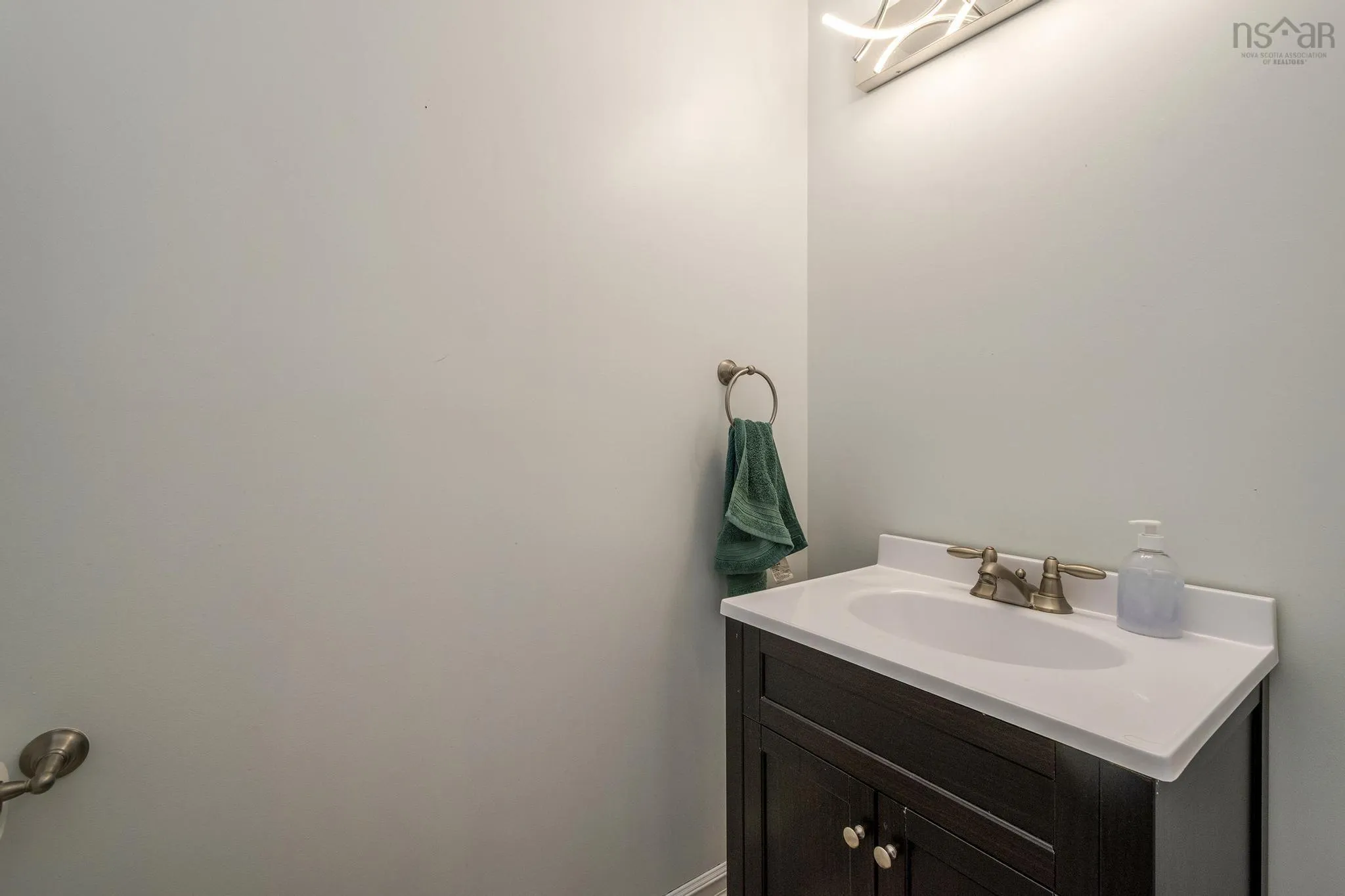 64 Surrey Way, Portland Hills, NS B2W 6R7, 3 Bedrooms Bedrooms, ,3 BathroomsBathrooms,Residential,For Sale,Surrey,202521056