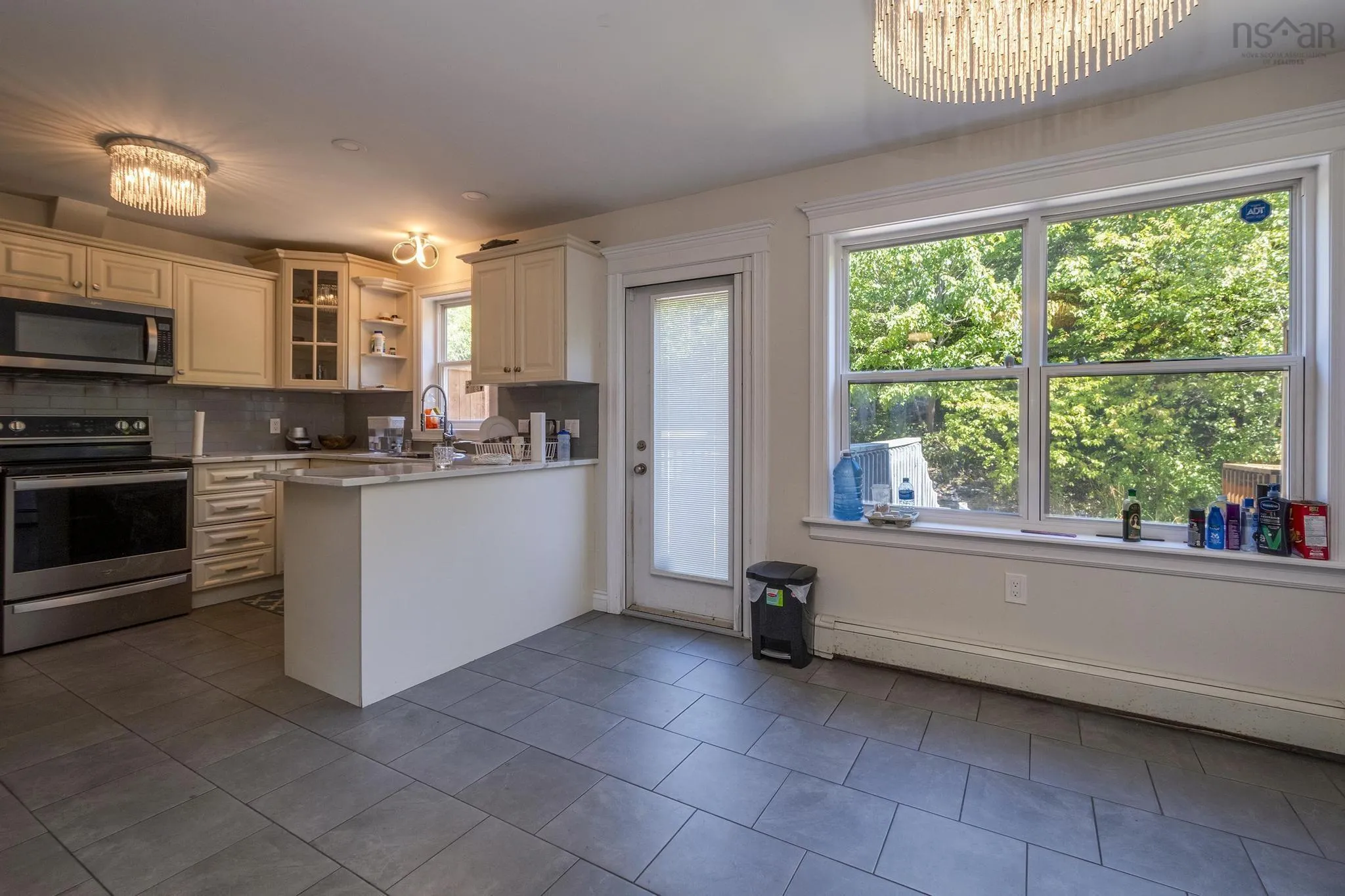 64 Surrey Way, Portland Hills, NS B2W 6R7, 3 Bedrooms Bedrooms, ,3 BathroomsBathrooms,Residential,For Sale,Surrey,202521056