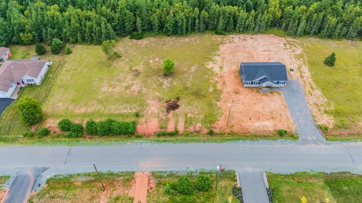 Runway Court, Valley, NS B2N 6L3, ,Land,For Sale,Runway,202520614
