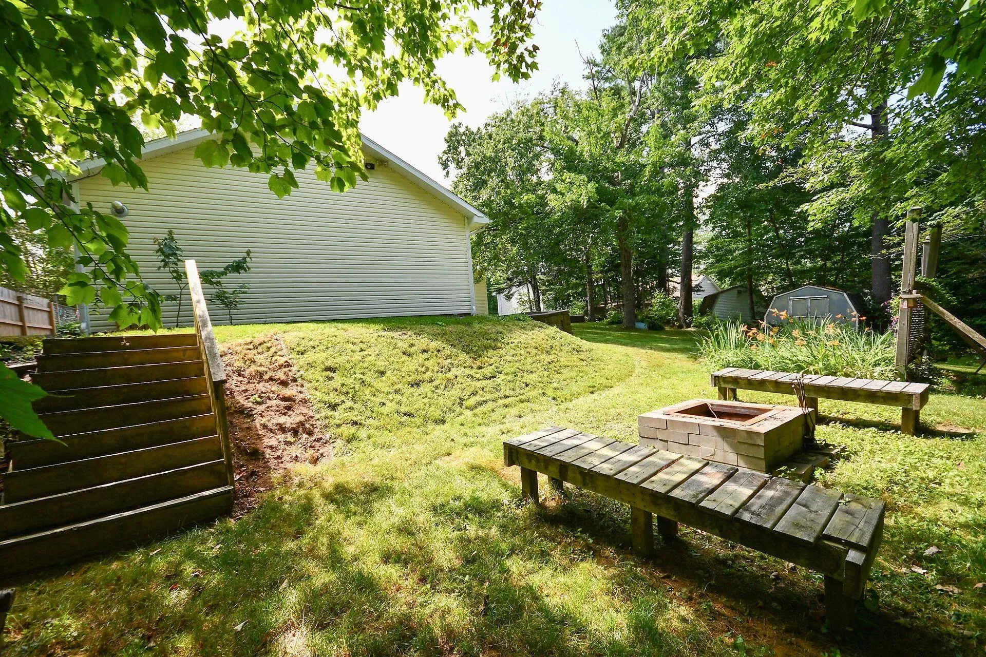125 Danny Drive, Beaver Bank, NS B4G 1B3, 5 Bedrooms Bedrooms, ,2 BathroomsBathrooms,Residential,For Sale,Danny,202518502