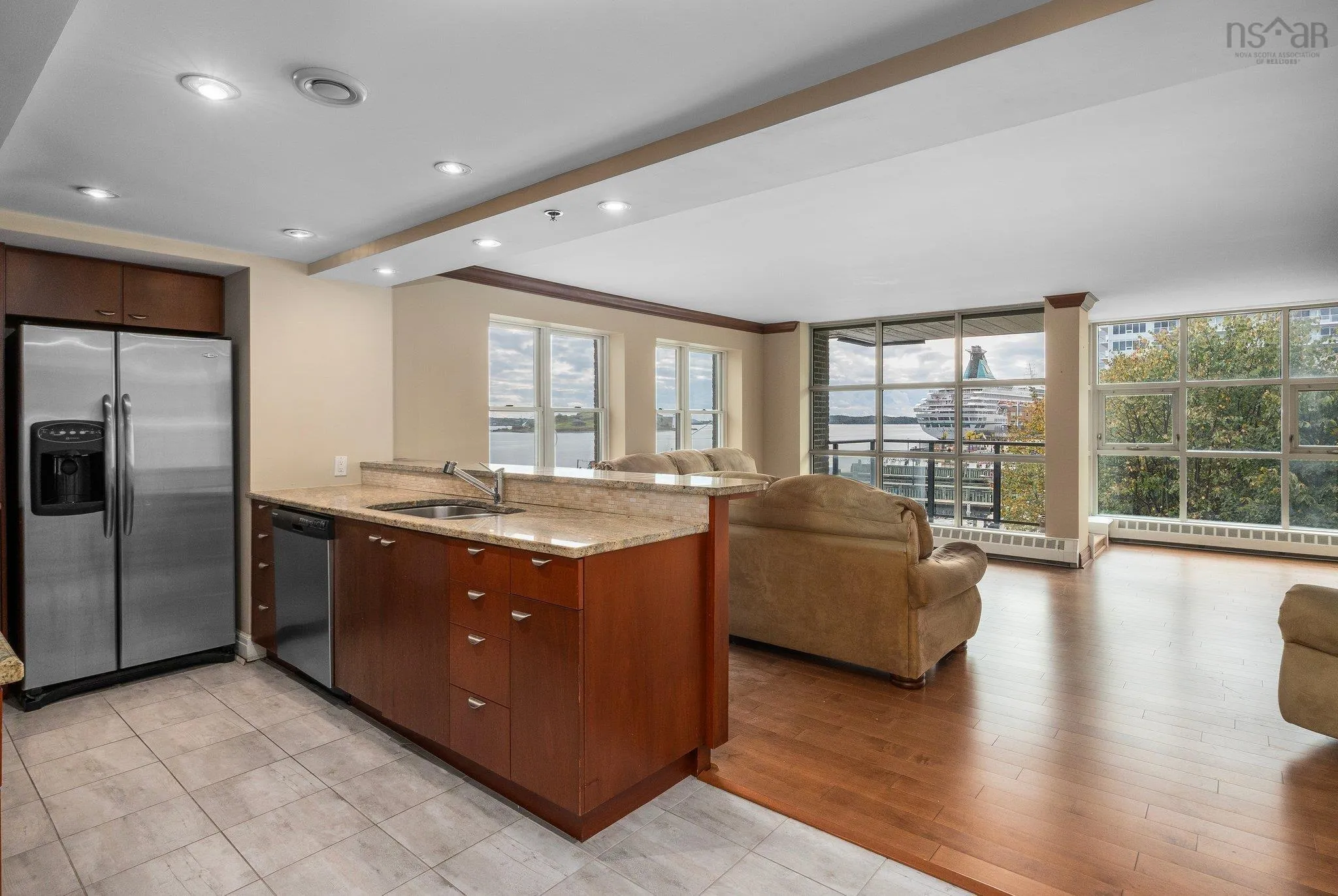 336-1477 Lower Water Street, Halifax Ns B3j 3z4, 3 Bedrooms Bedrooms, ,2 BathroomsBathrooms,Residential,For Sale,Lower Water,202400714