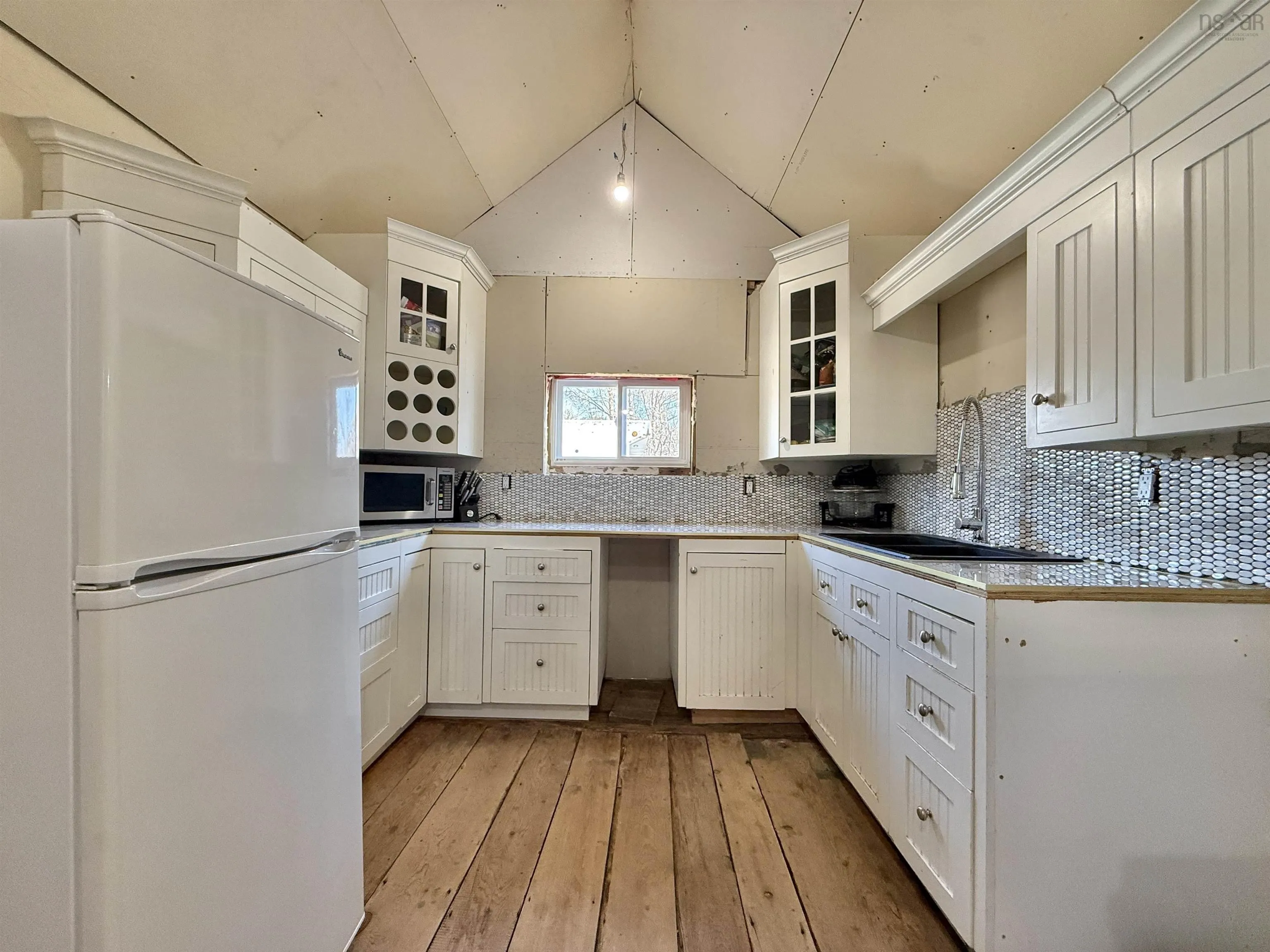 1331 Highway 3, Mill Village Ns B0j 2h0, 2 Bedrooms Bedrooms, ,2 BathroomsBathrooms,Residential,For Sale,Highway 3,202505064