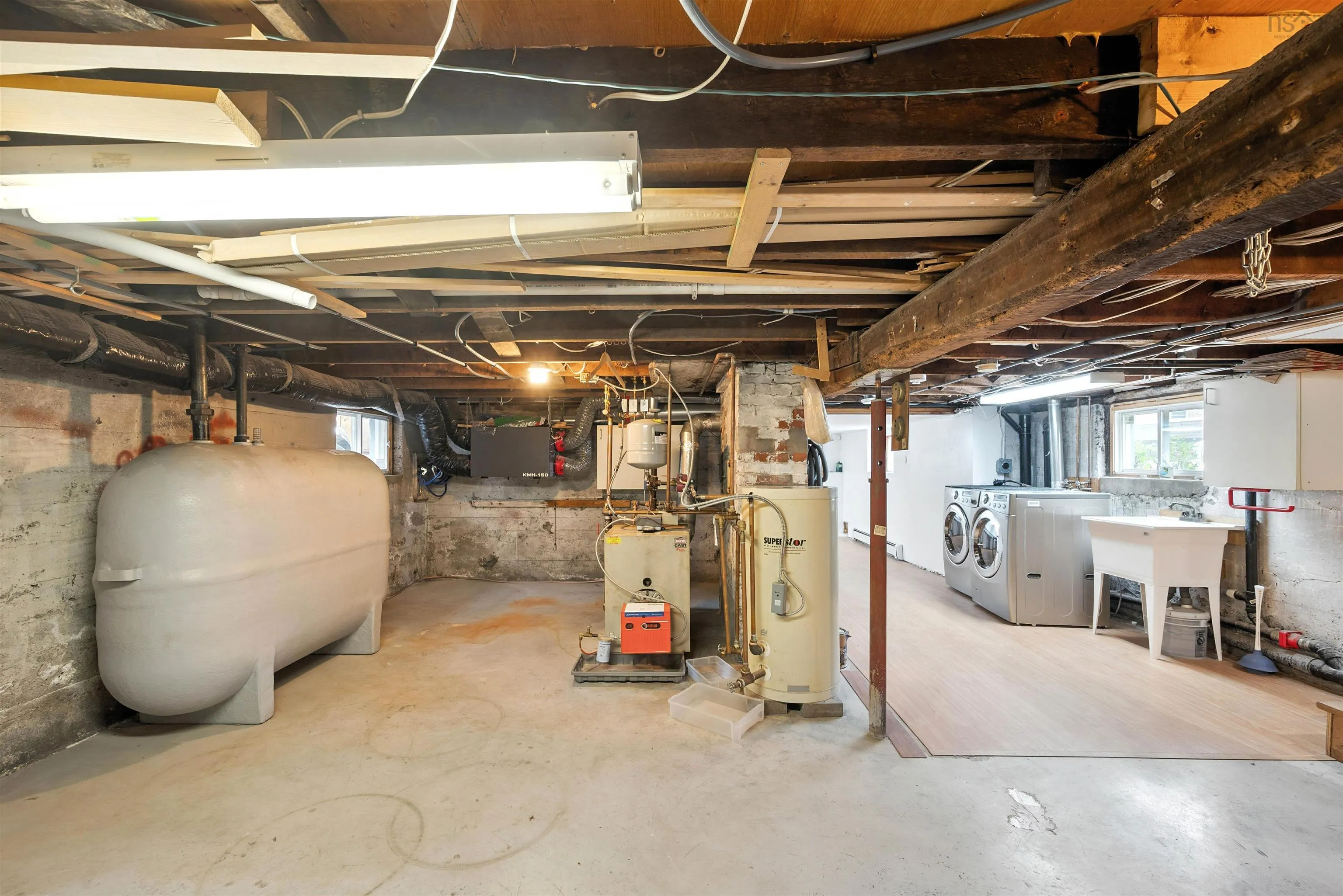 6268 Yale Street, Halifax, NS B3L 1E1, 2 Bedrooms Bedrooms, ,2 BathroomsBathrooms,Residential,For Sale,Yale,202522855