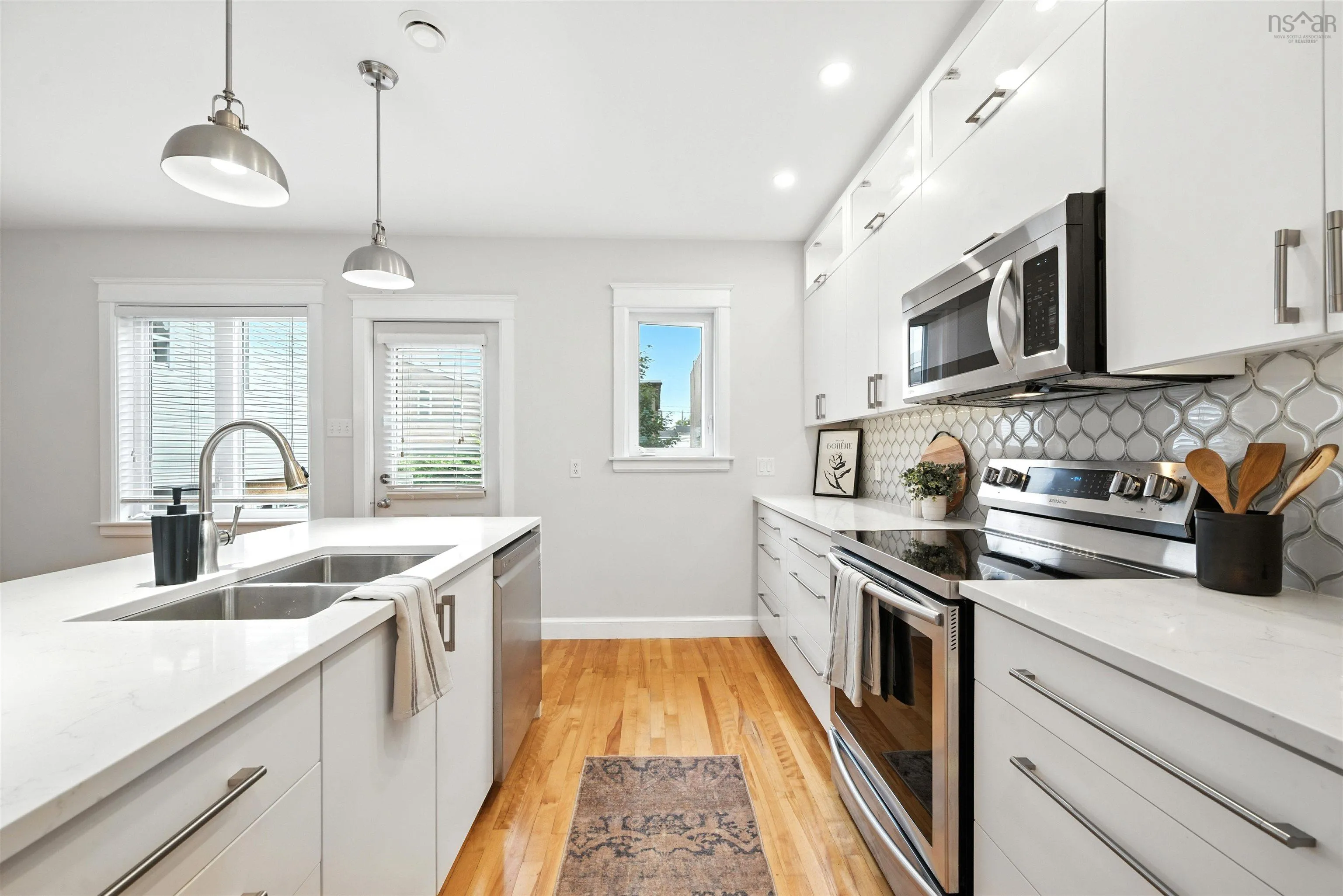 6268 Yale Street, Halifax, NS B3L 1E1, 2 Bedrooms Bedrooms, ,2 BathroomsBathrooms,Residential,For Sale,Yale,202522855