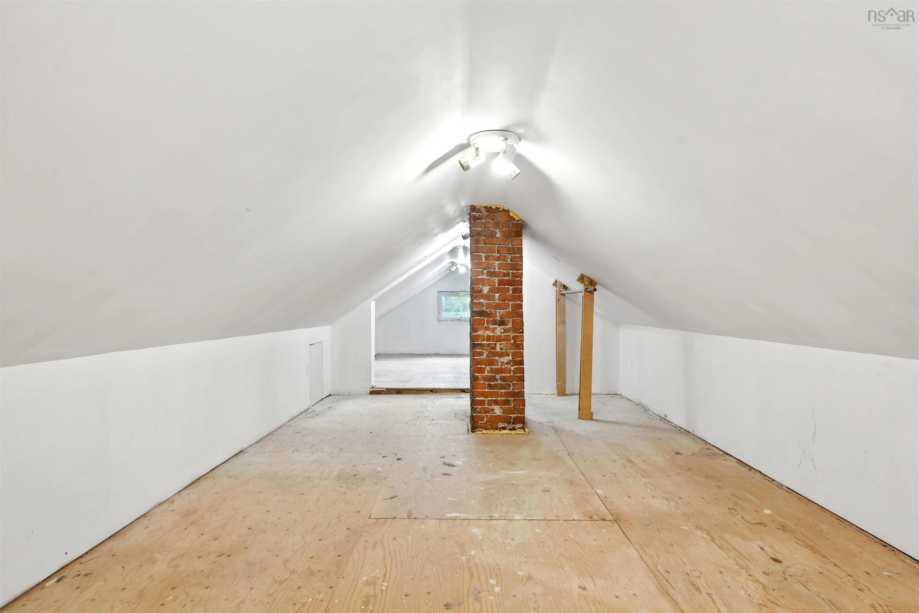 6268 Yale Street, Halifax, NS B3L 1E1, 2 Bedrooms Bedrooms, ,2 BathroomsBathrooms,Residential,For Sale,Yale,202522855