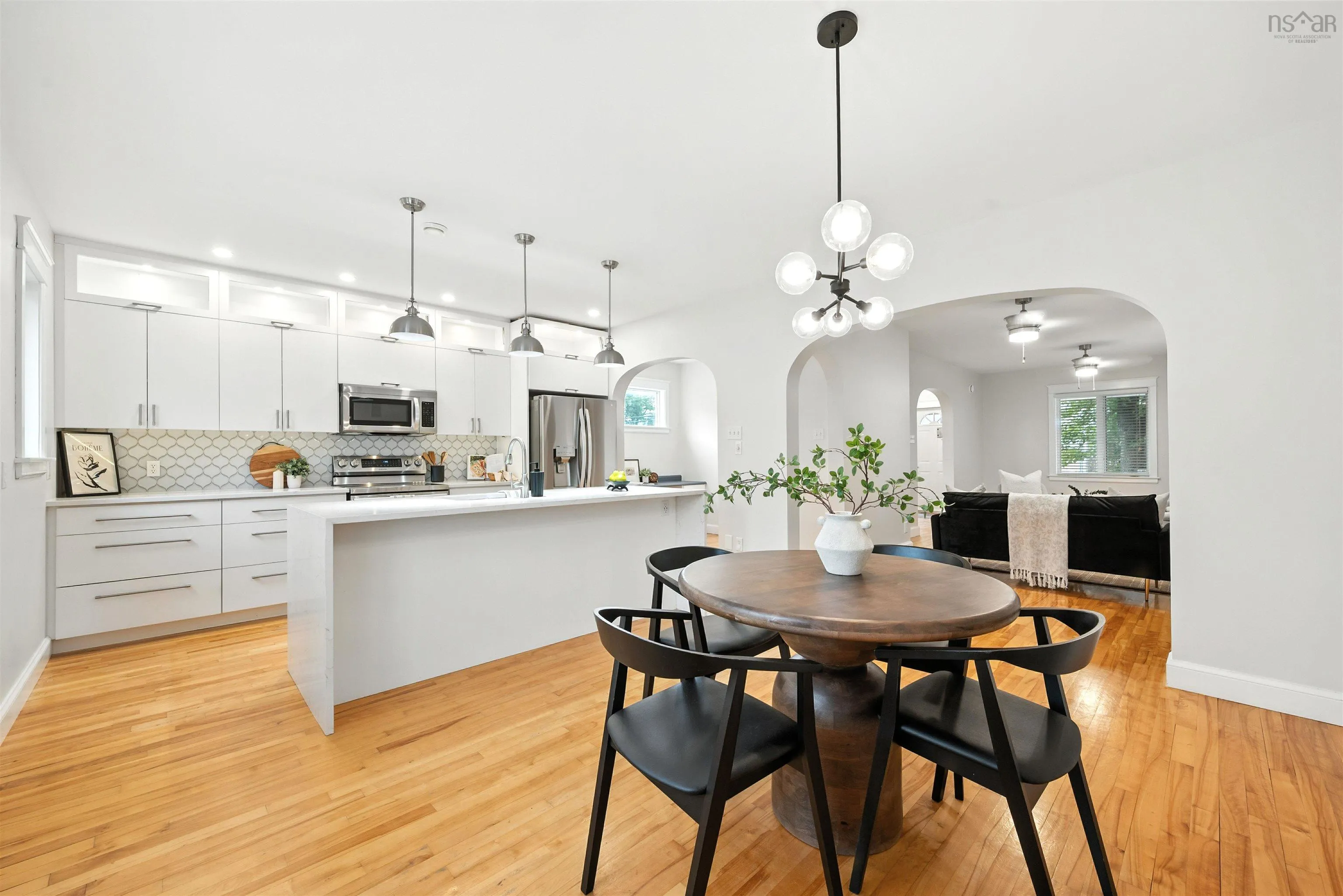 6268 Yale Street, Halifax, NS B3L 1E1, 2 Bedrooms Bedrooms, ,2 BathroomsBathrooms,Residential,For Sale,Yale,202522855